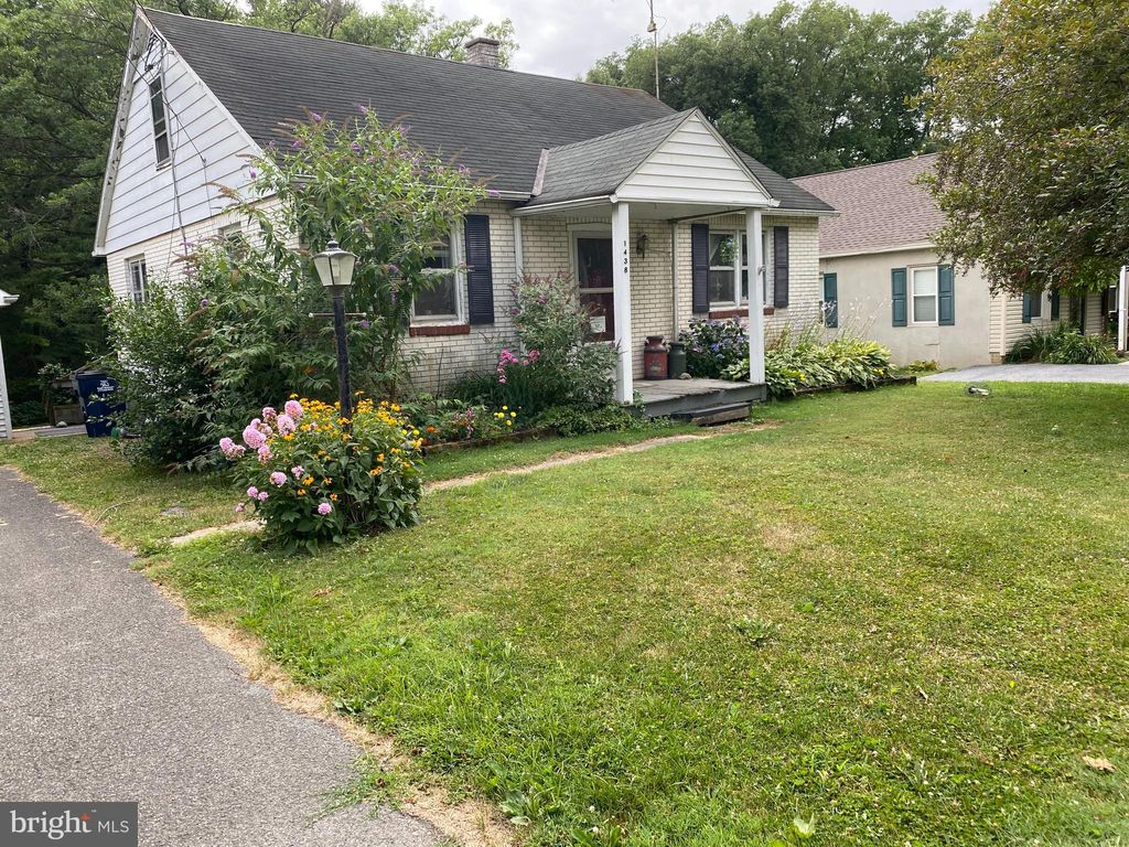 Photo of 1438 Village Road, LANCASTER, PA 17602 (MLS # PALA2059220)