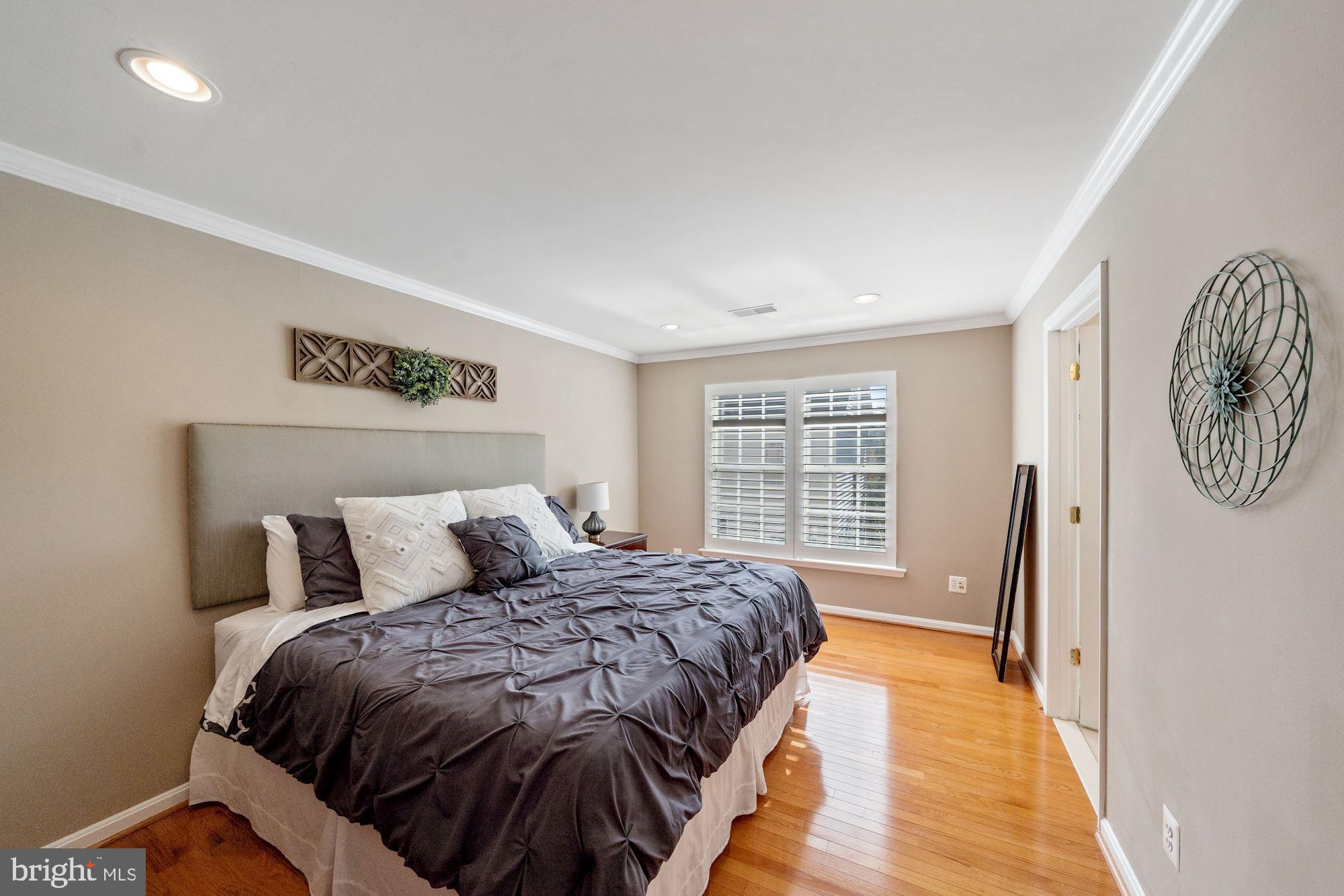 GROVE AT HUNTLEY MEADOWS - Residential