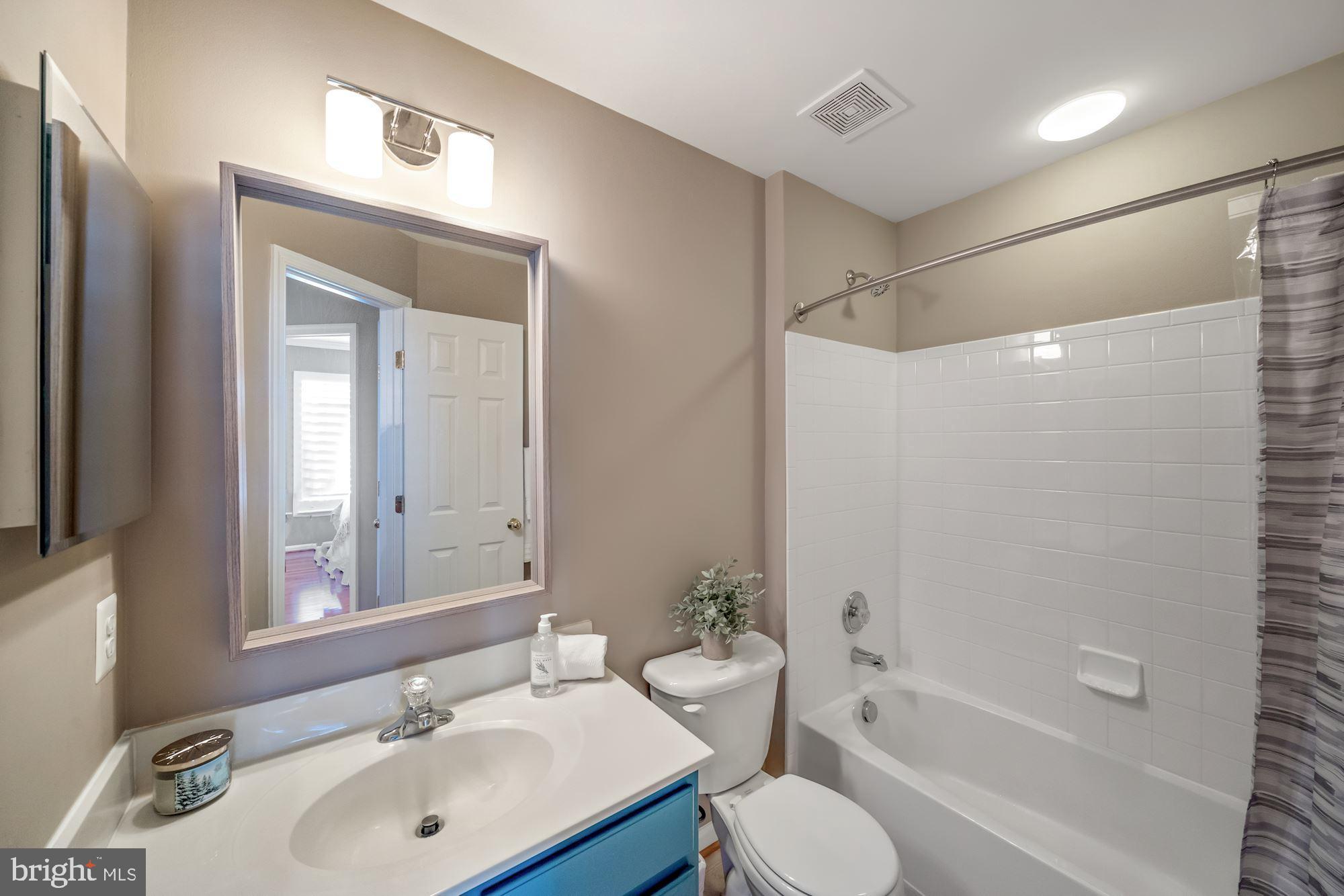 GROVE AT HUNTLEY MEADOWS - Residential