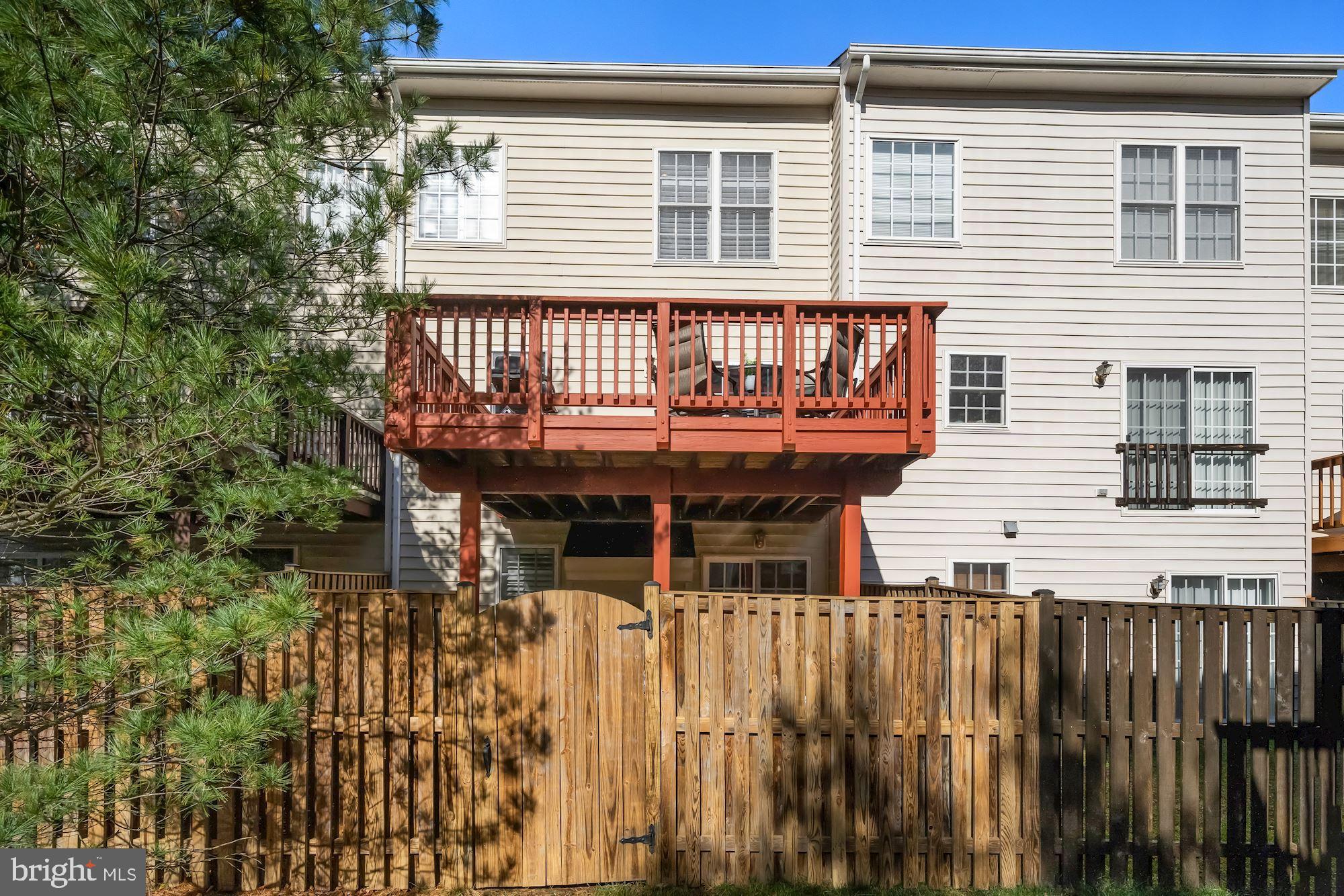 GROVE AT HUNTLEY MEADOWS - Residential