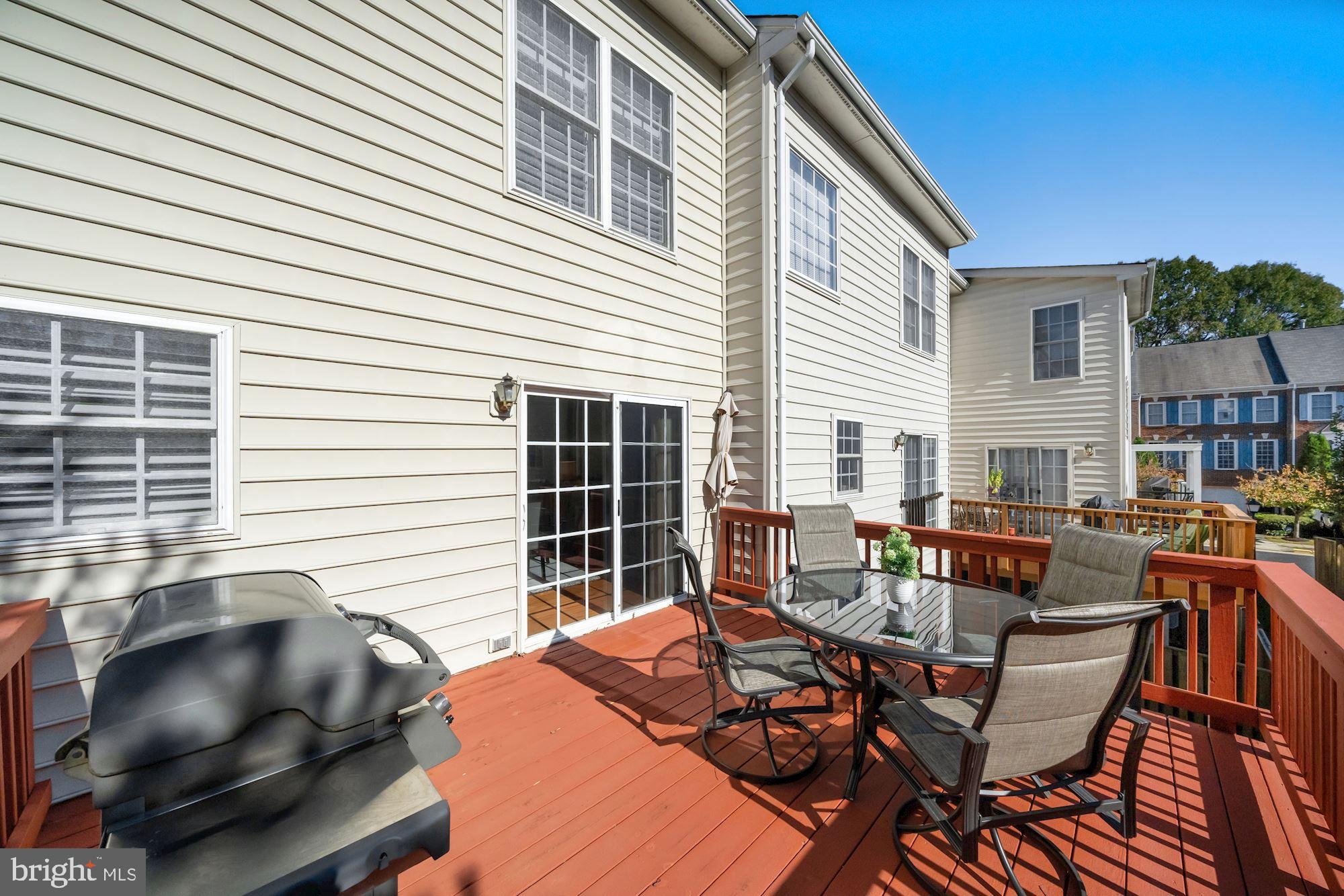 GROVE AT HUNTLEY MEADOWS - Residential