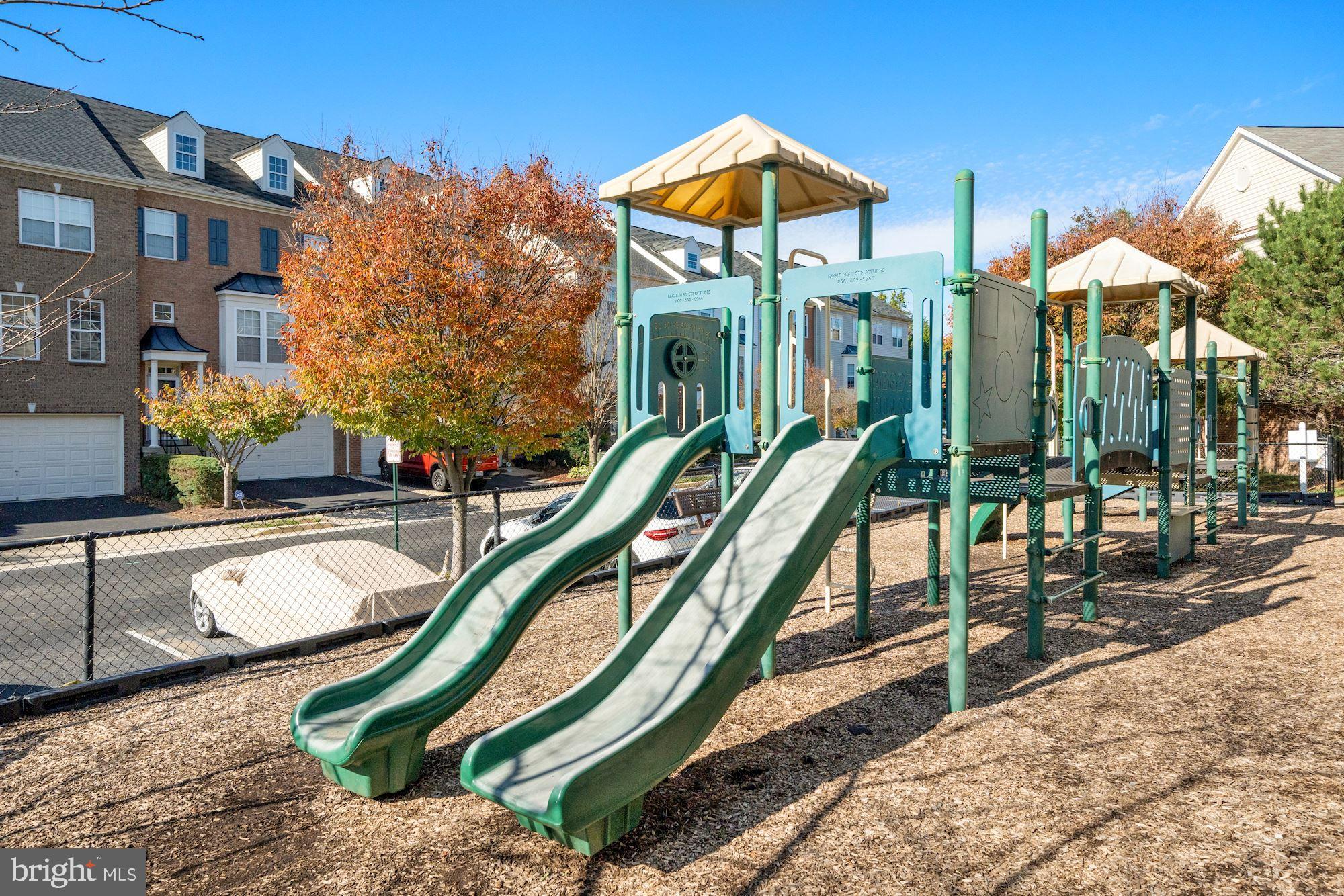 GROVE AT HUNTLEY MEADOWS - Residential