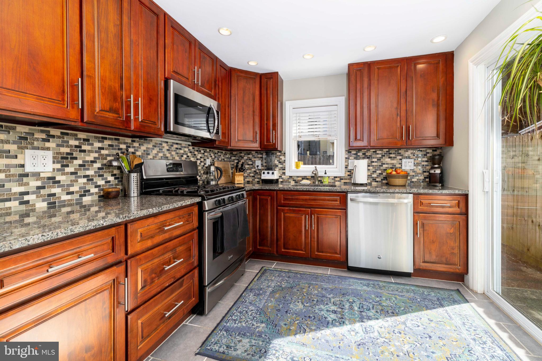 FISHTOWN - Residential