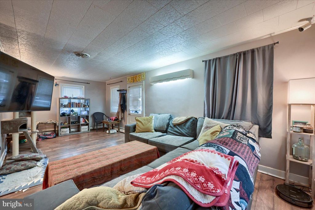 Photo of 30 E MAIN ST, MOUNTVILLE, PA 17554 (MLS # PALA2028394)