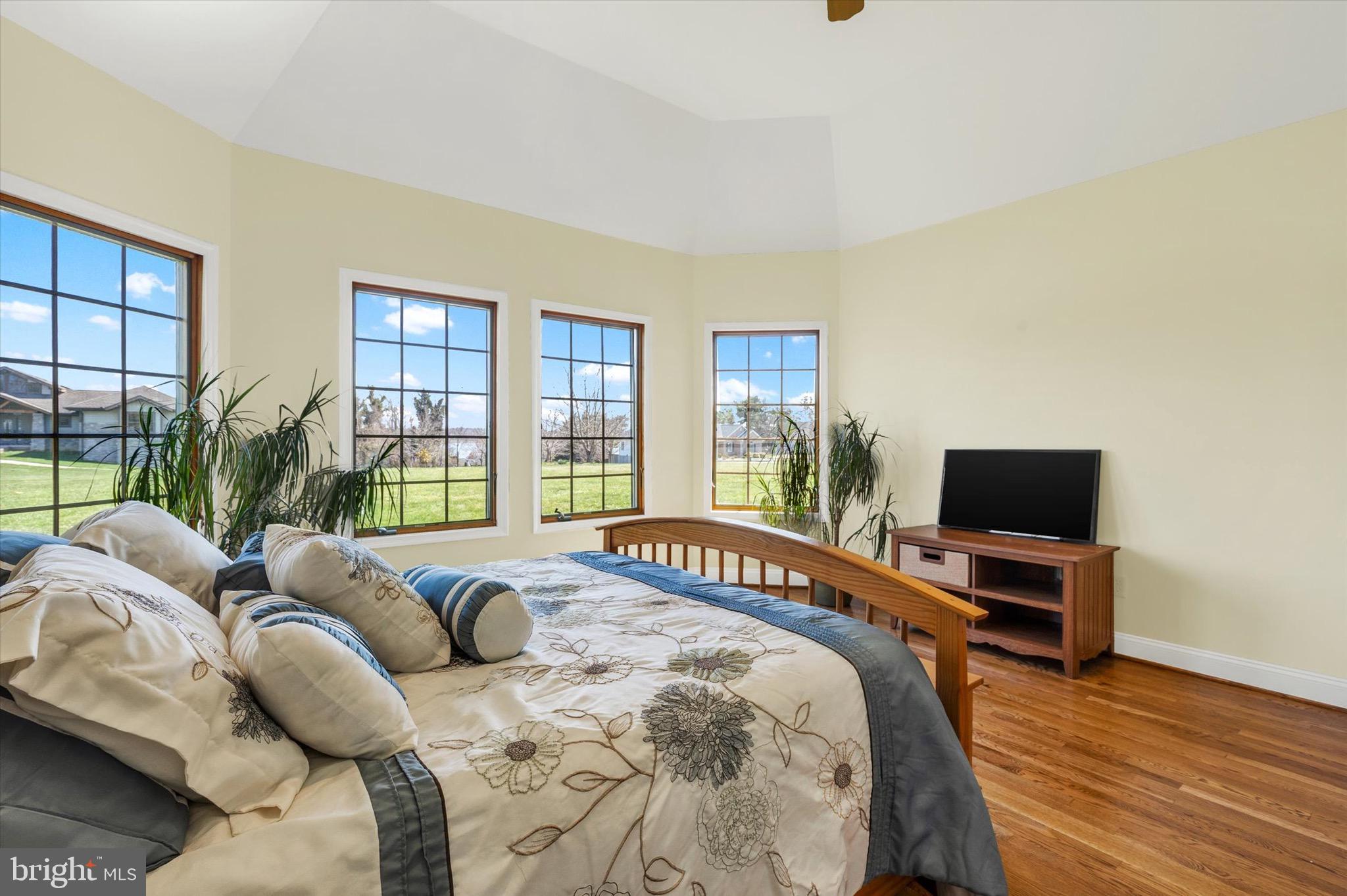 BONNEY ACRES - Residential