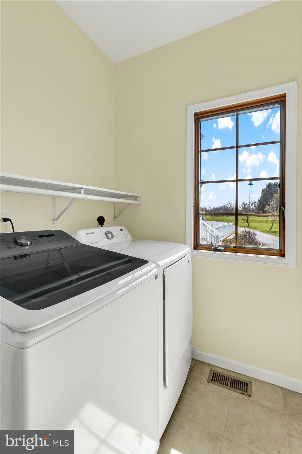 BONNEY ACRES - Residential