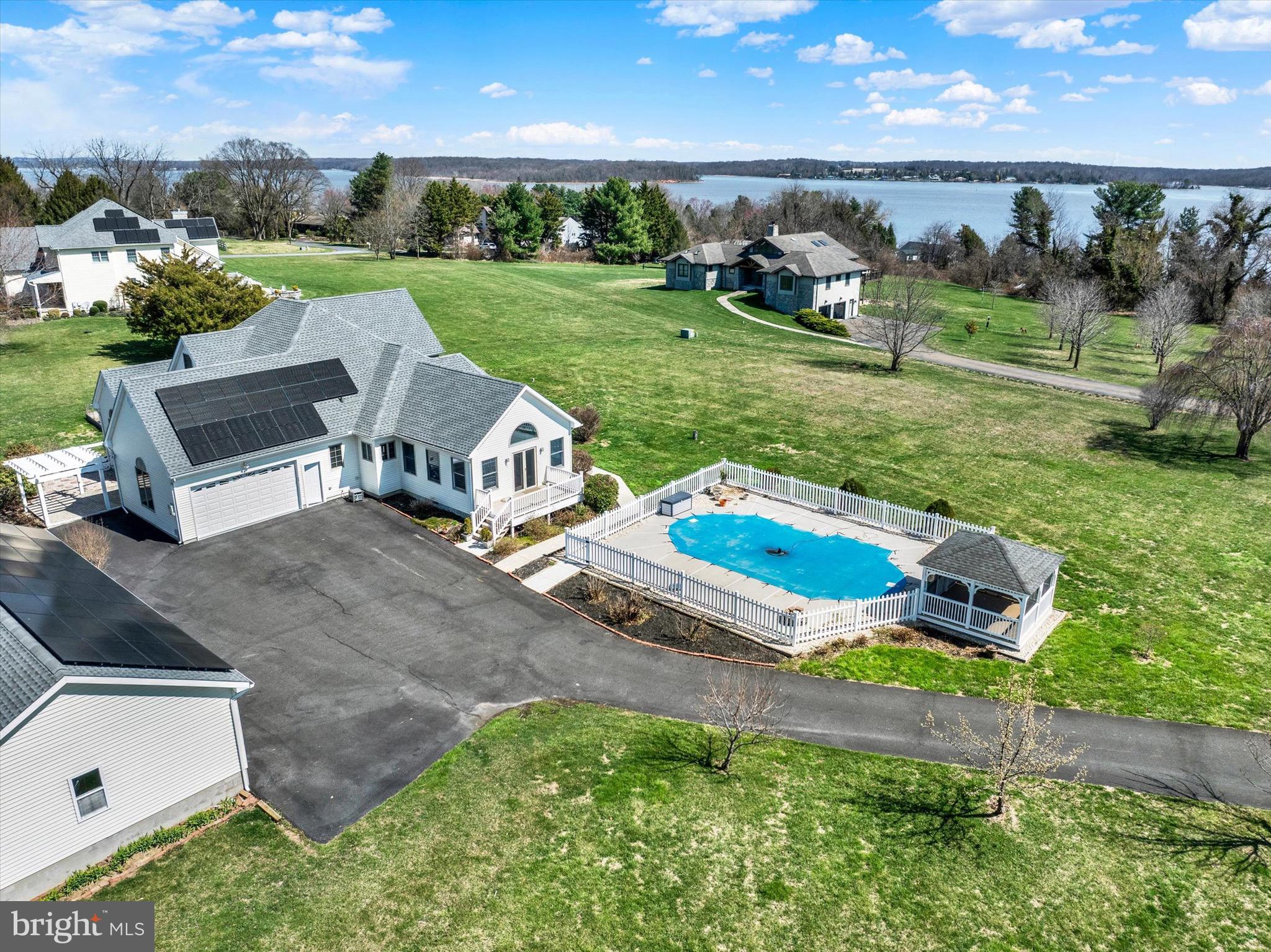 BONNEY ACRES - Residential