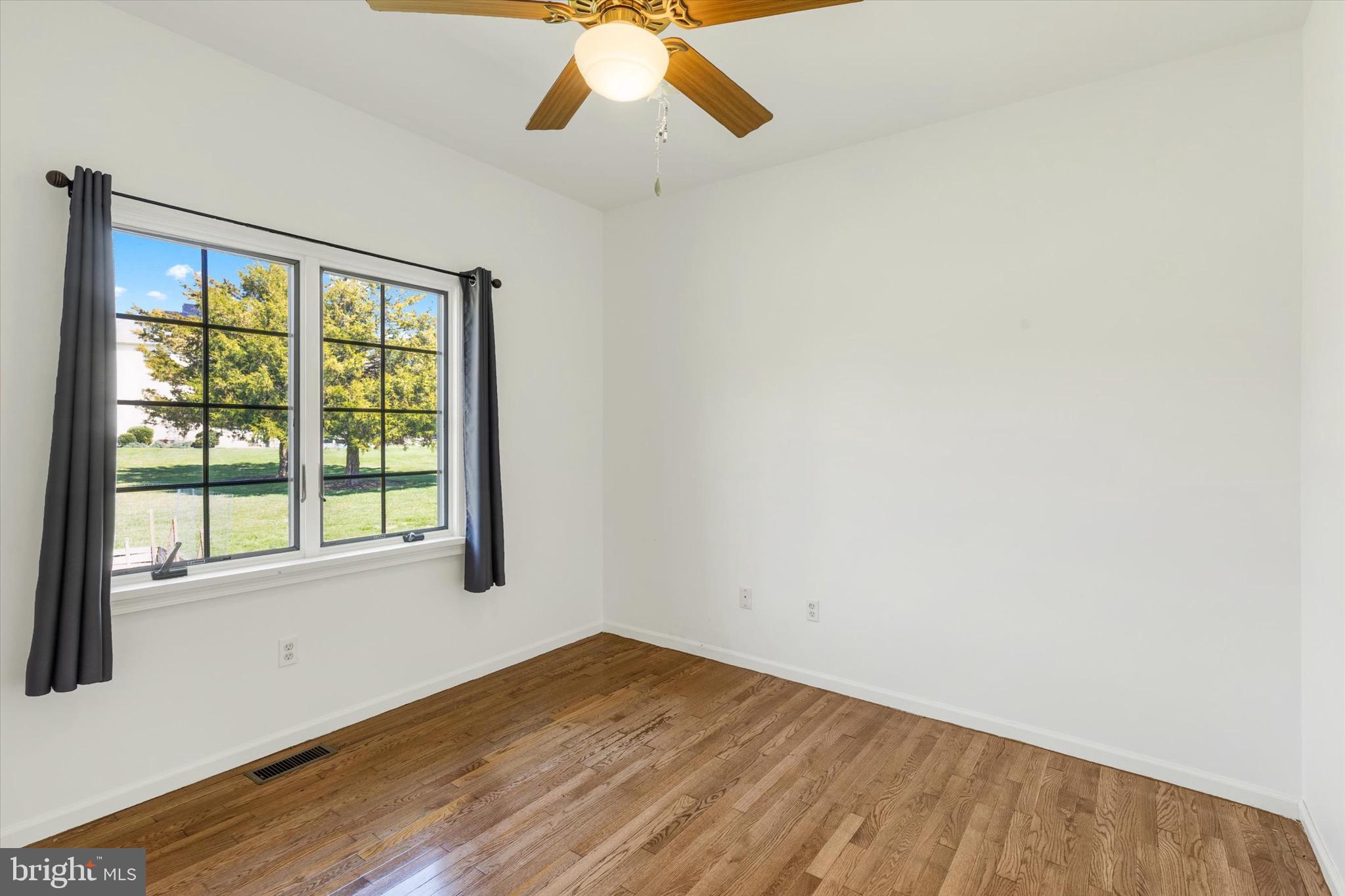 BONNEY ACRES - Residential