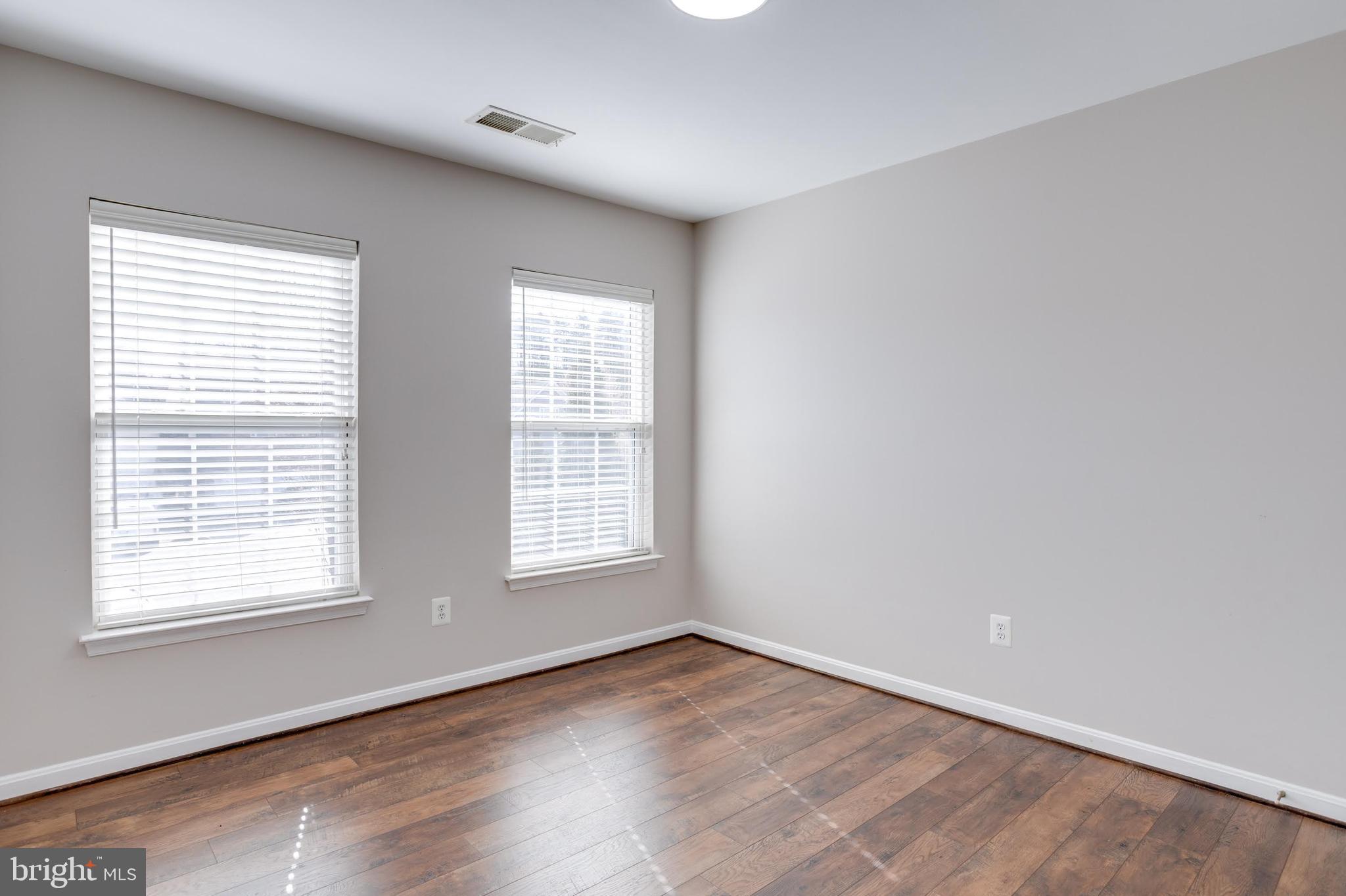 RIPPON LANDING - Residential