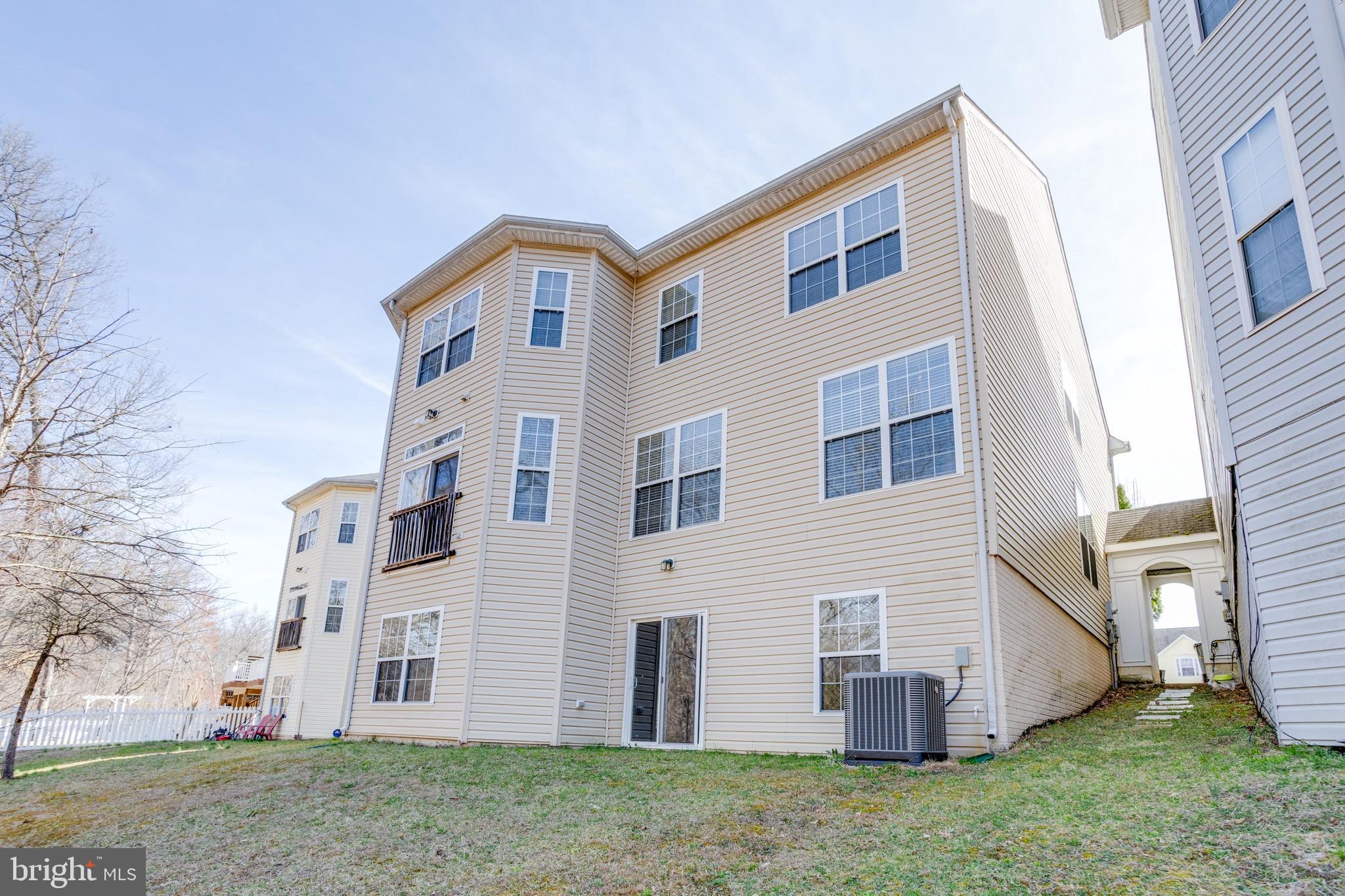 RIPPON LANDING - Residential