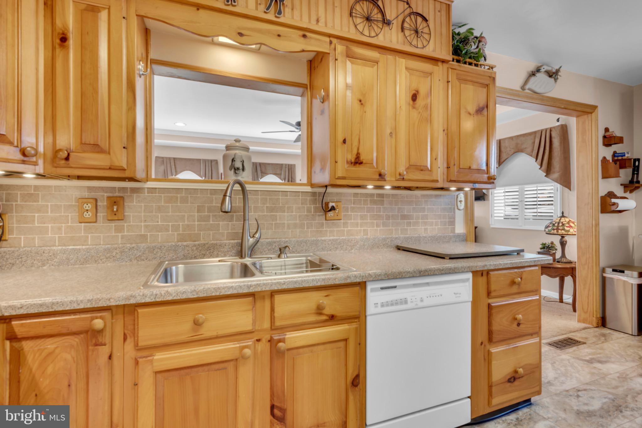 RIPPLING RIDGE - Residential