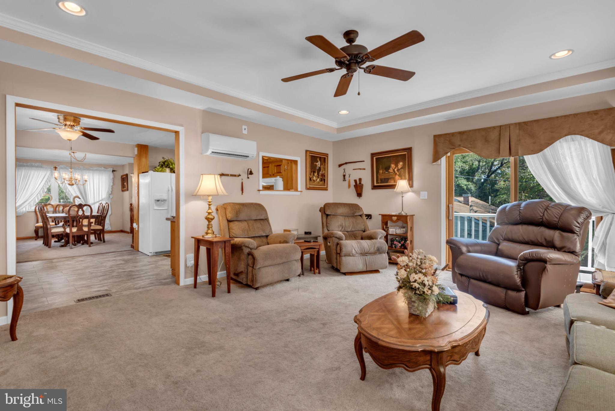 RIPPLING RIDGE - Residential