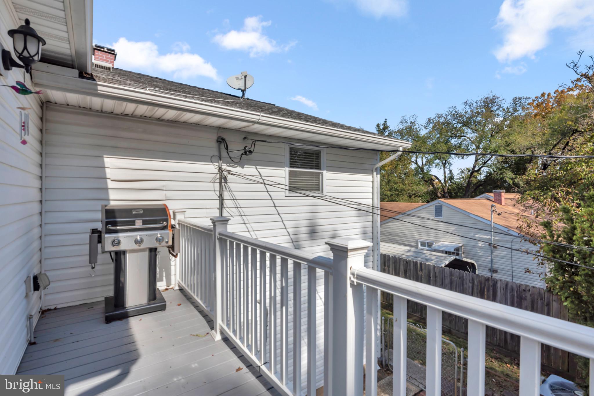 RIPPLING RIDGE - Residential