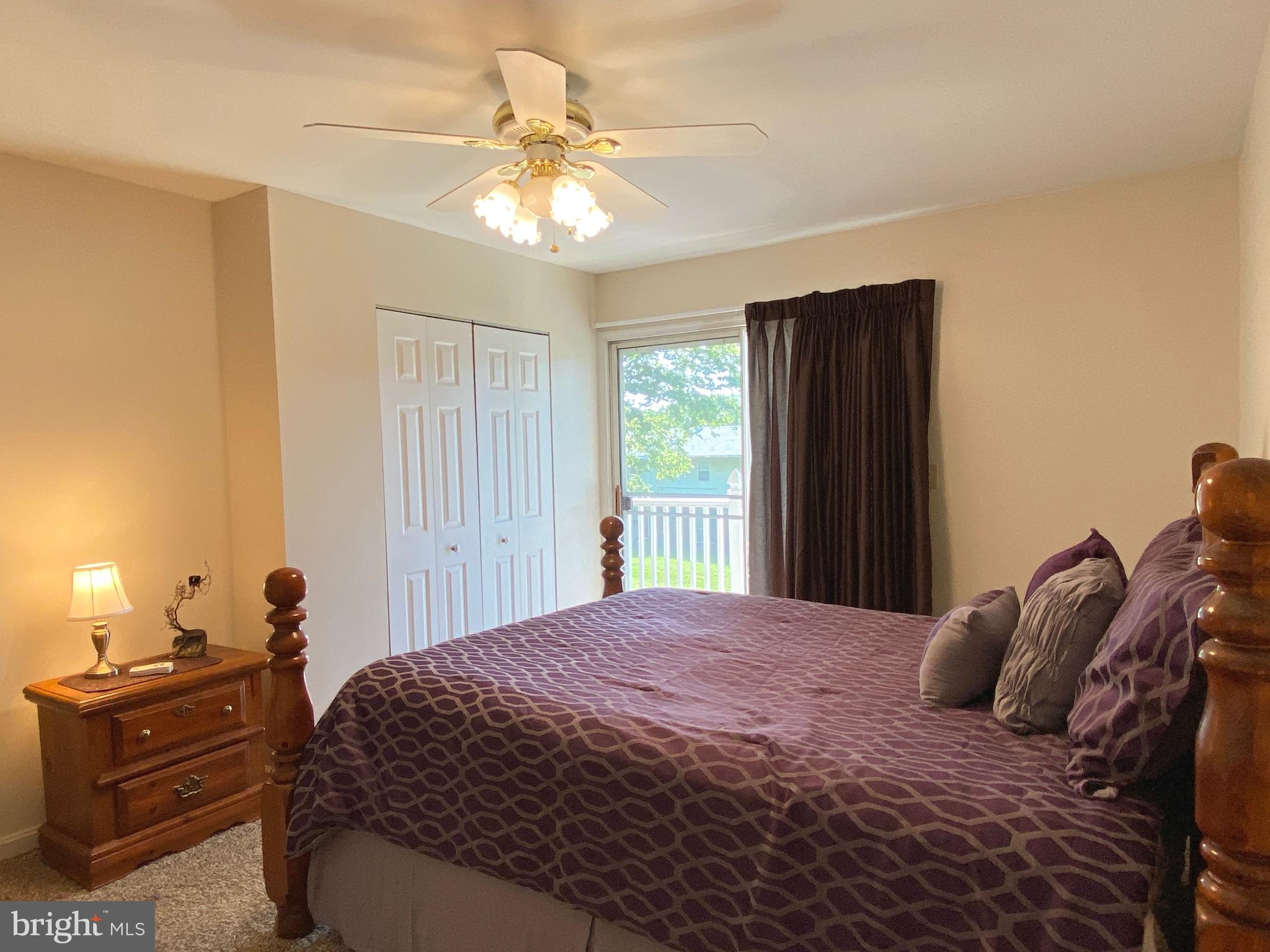 PENNSBORO SQUARE - Residential