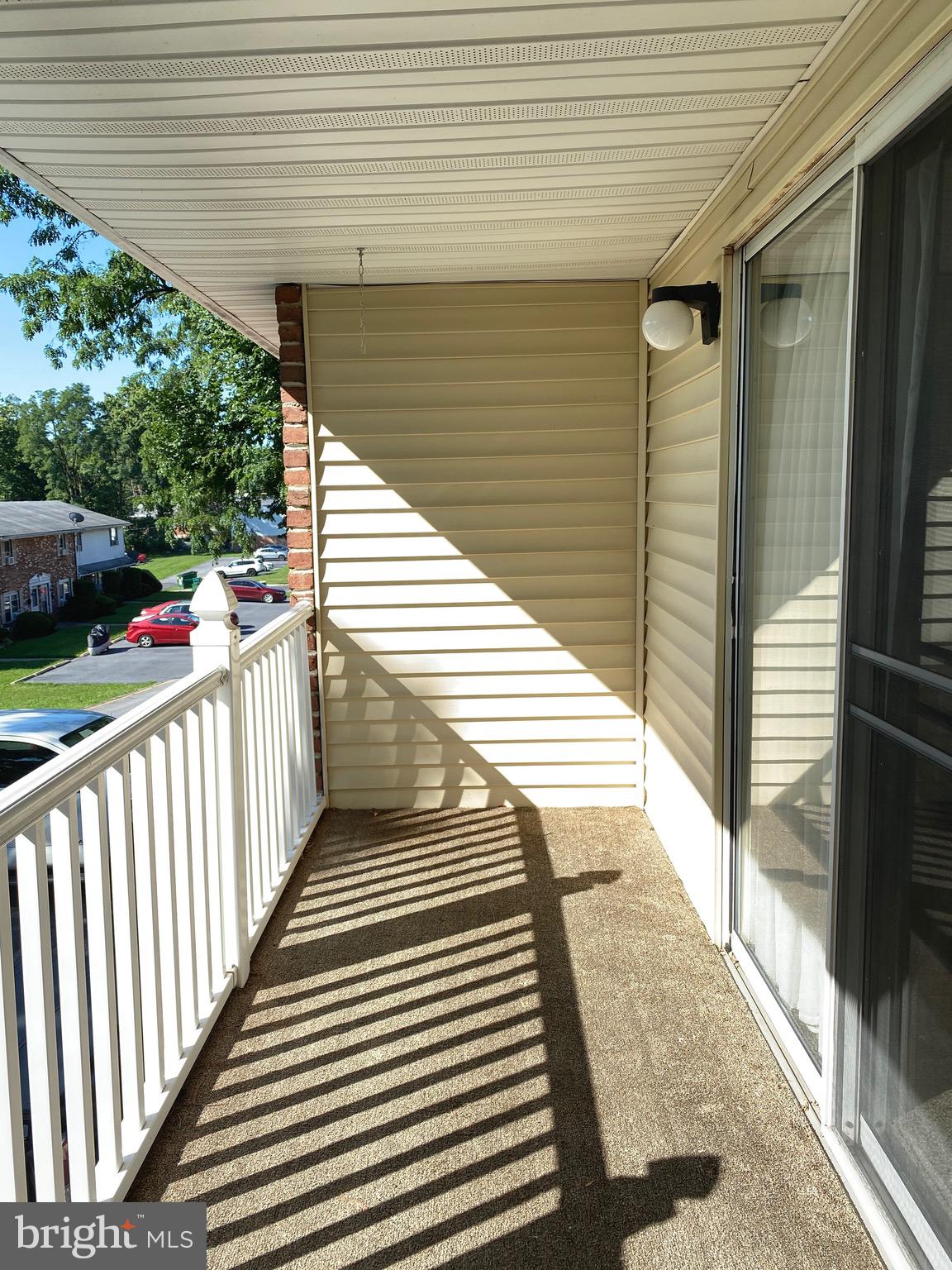 PENNSBORO SQUARE - Residential