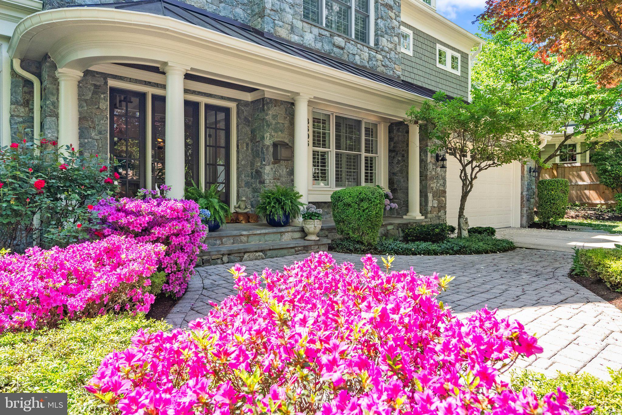 BRADMOOR - Residential