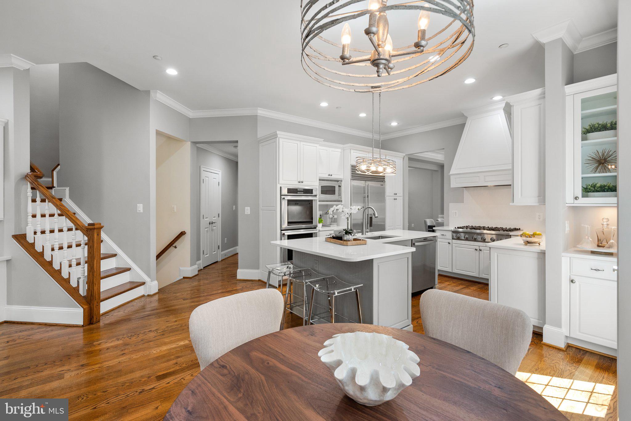 BRADMOOR - Residential