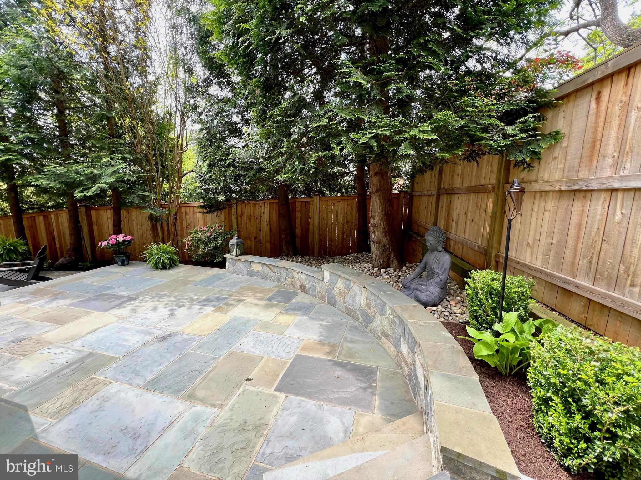 BRADMOOR - Residential