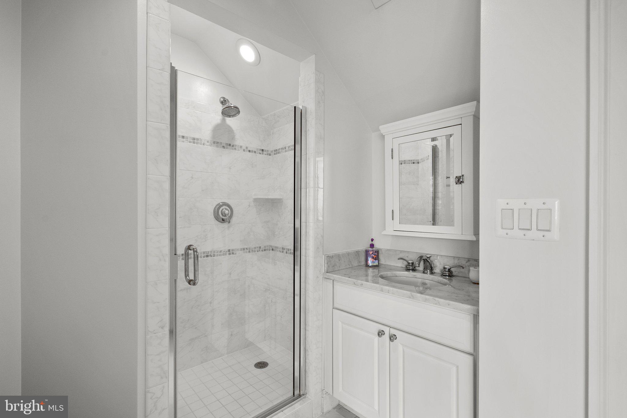 BRADMOOR - Residential