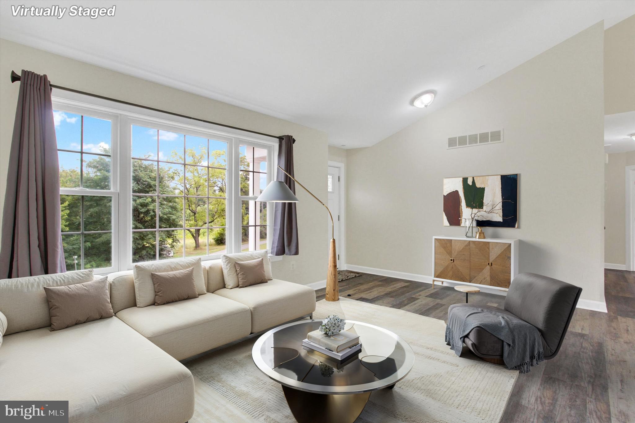 885 PAXSER DRIVE