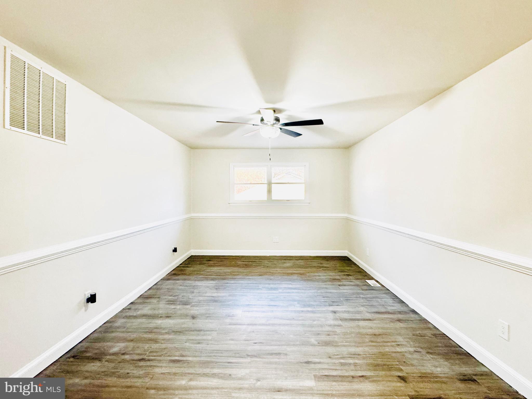 SPRING VALLEY - Residential