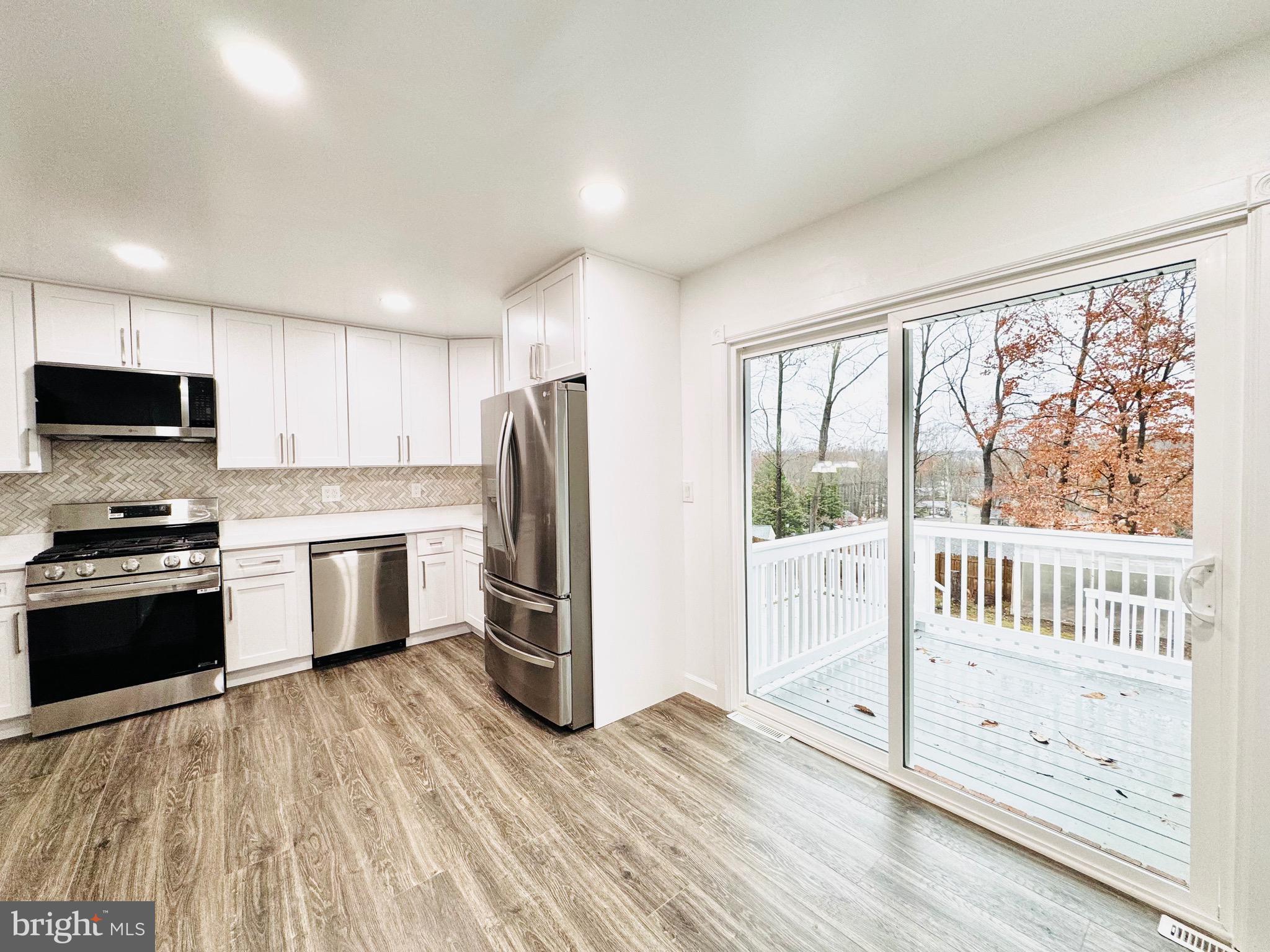 SPRING VALLEY - Residential