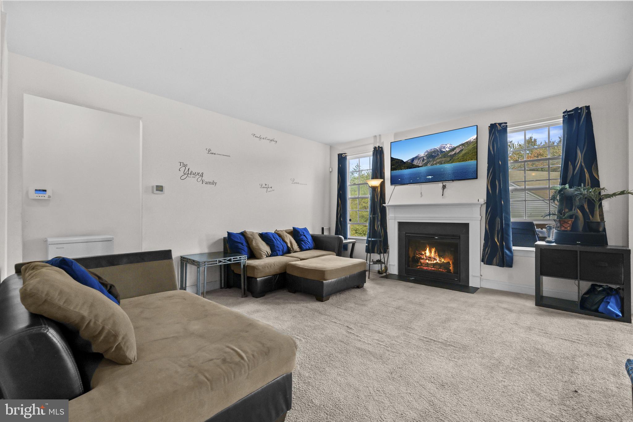 SOMERSET - Residential