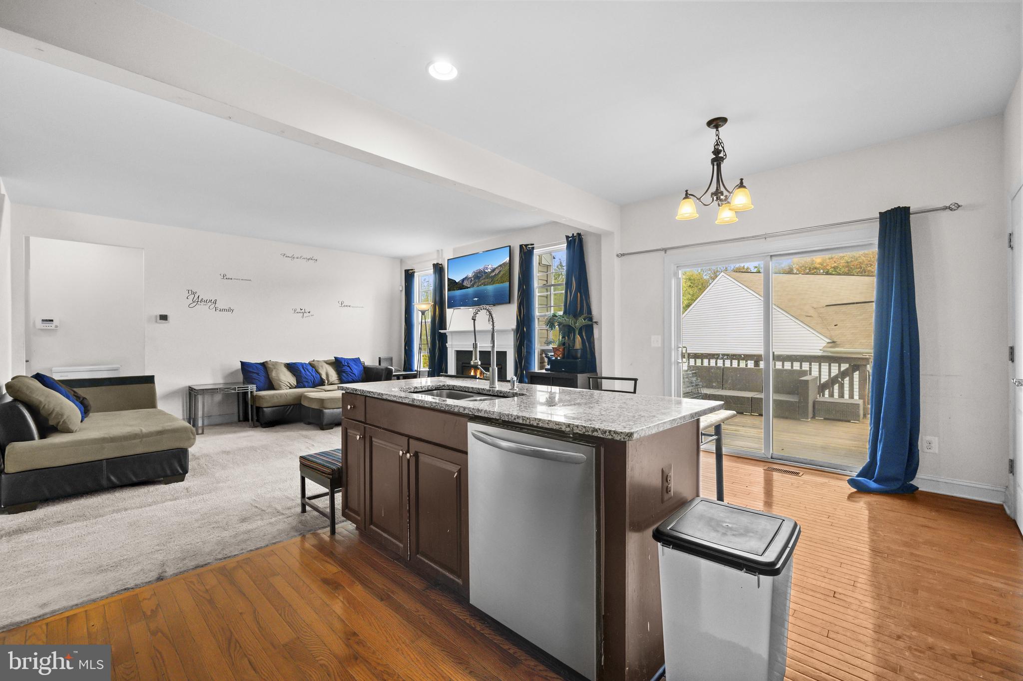 SOMERSET - Residential