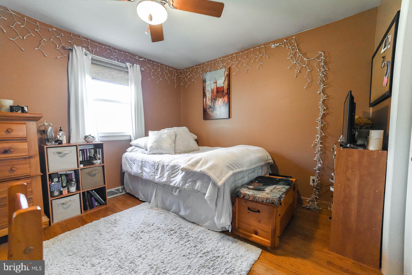 SUN VALLEY ESTATES - Residential