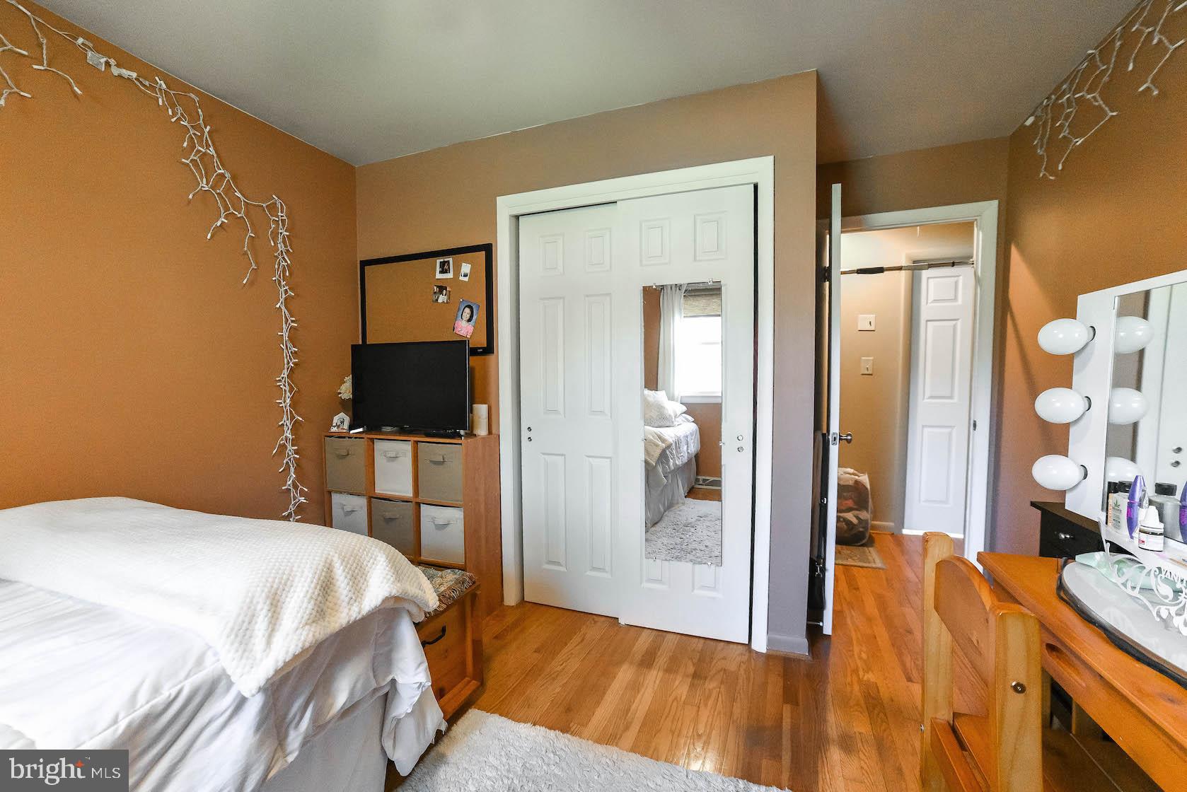 SUN VALLEY ESTATES - Residential