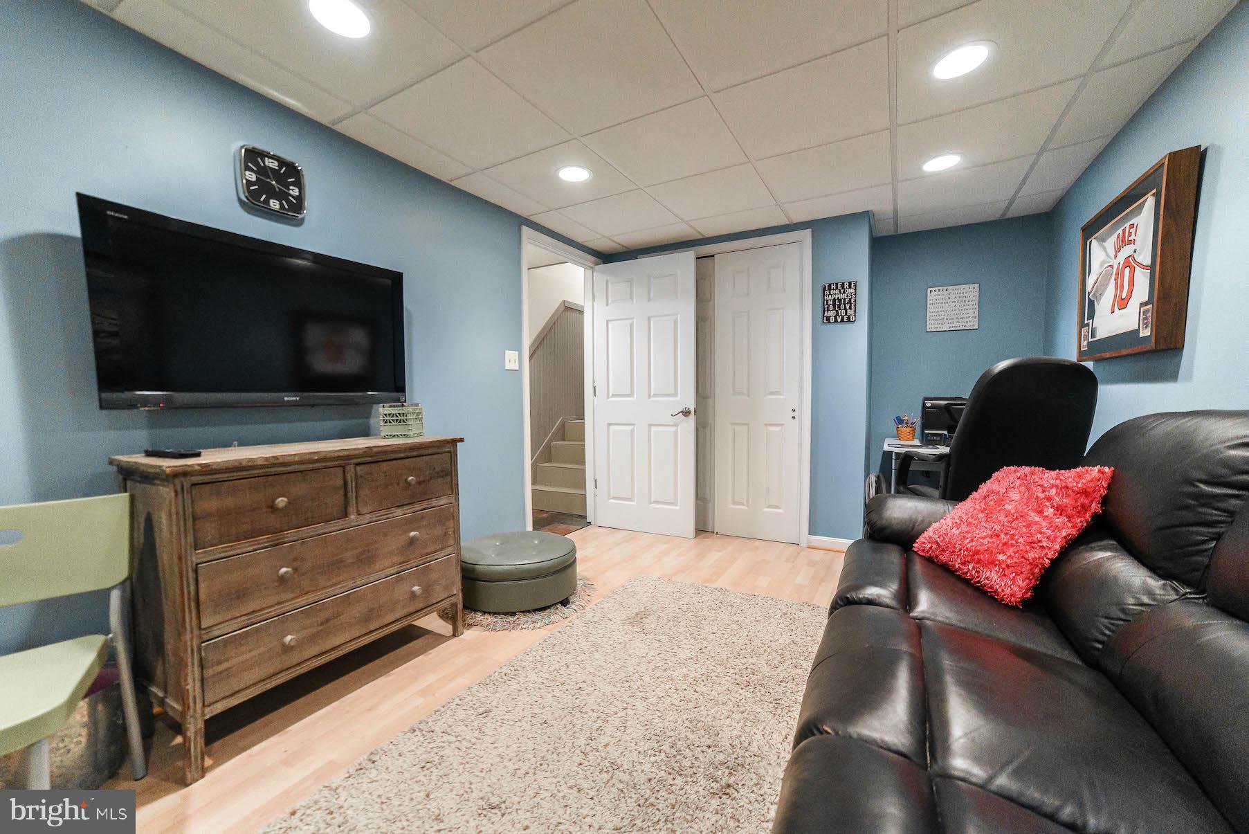 SUN VALLEY ESTATES - Residential