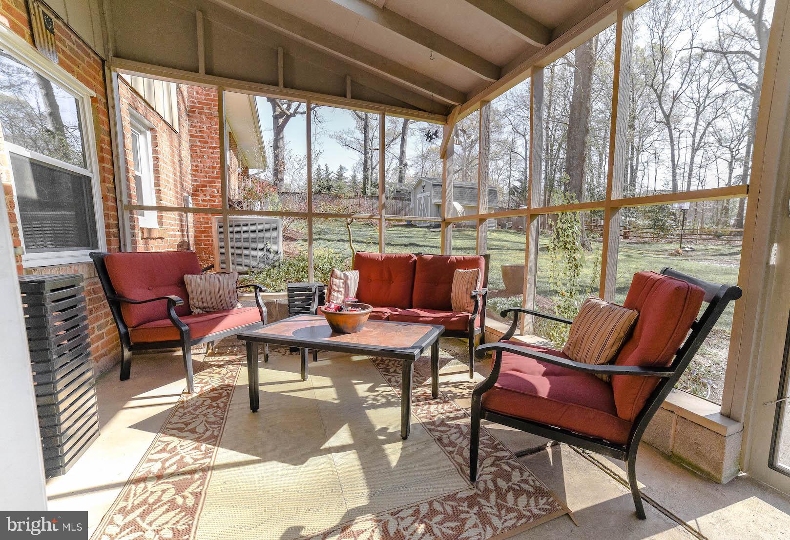 SUN VALLEY ESTATES - Residential