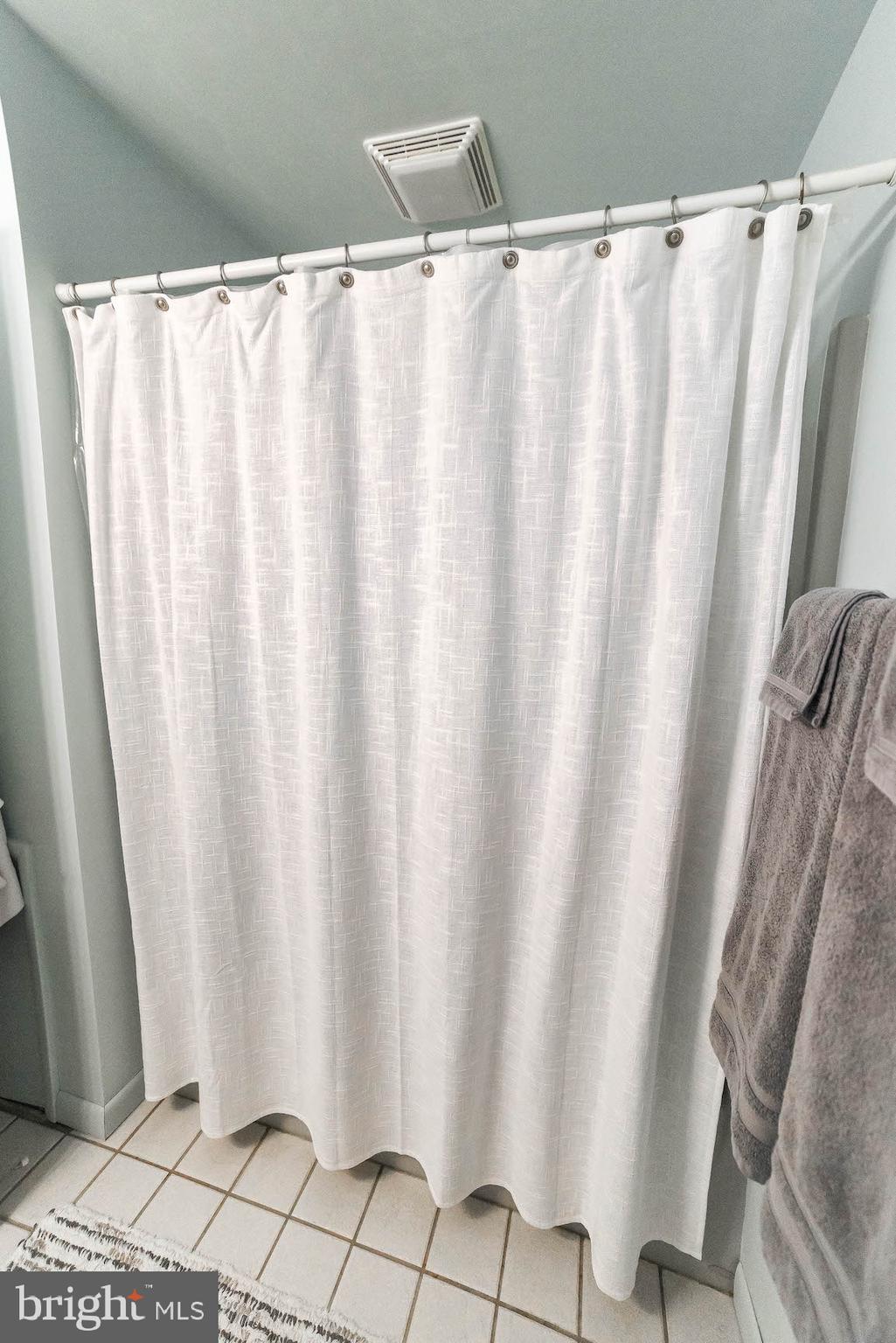 SUN VALLEY ESTATES - Residential