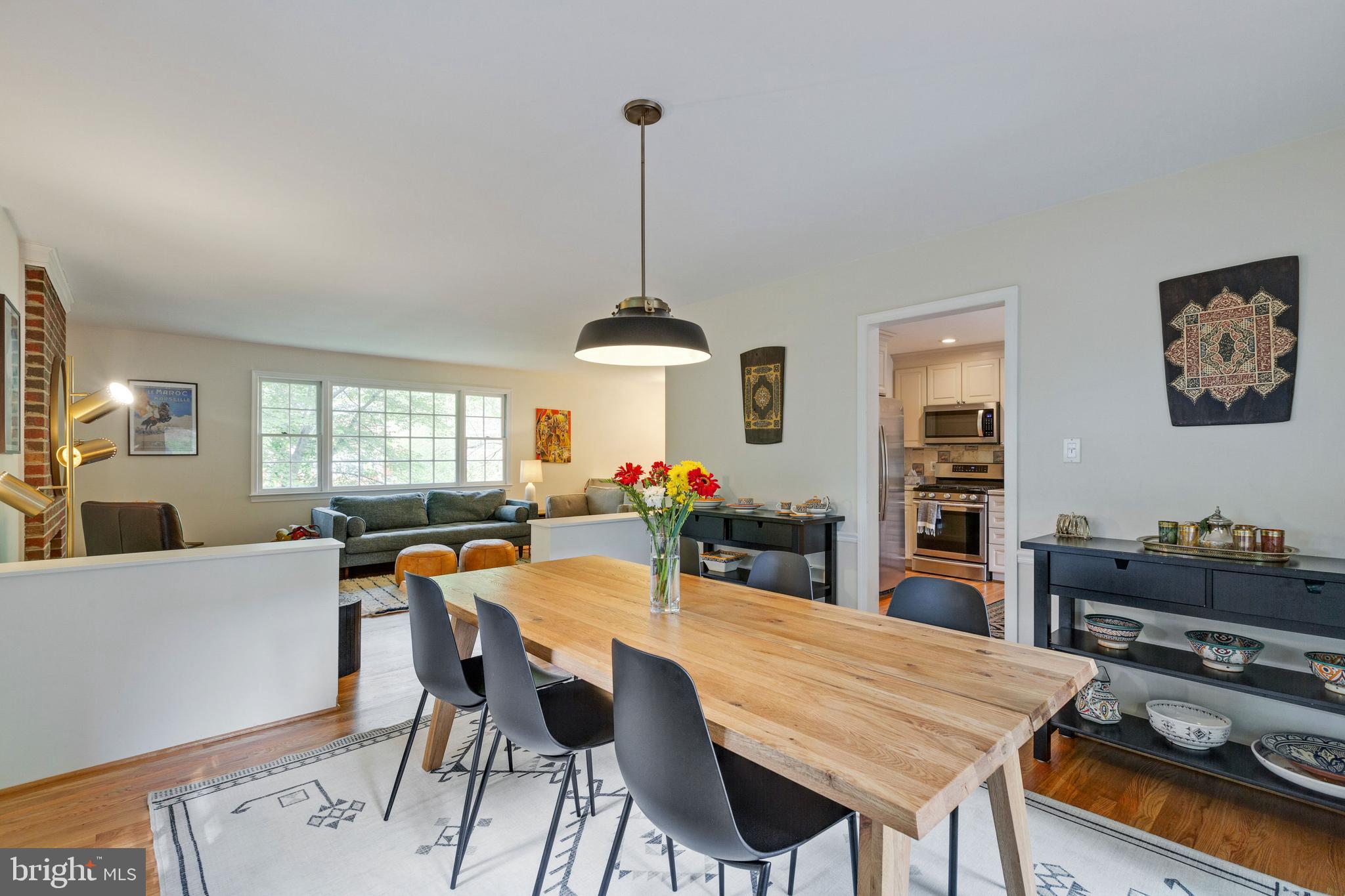 DIVINES CHESTERBROOK - Residential Lease