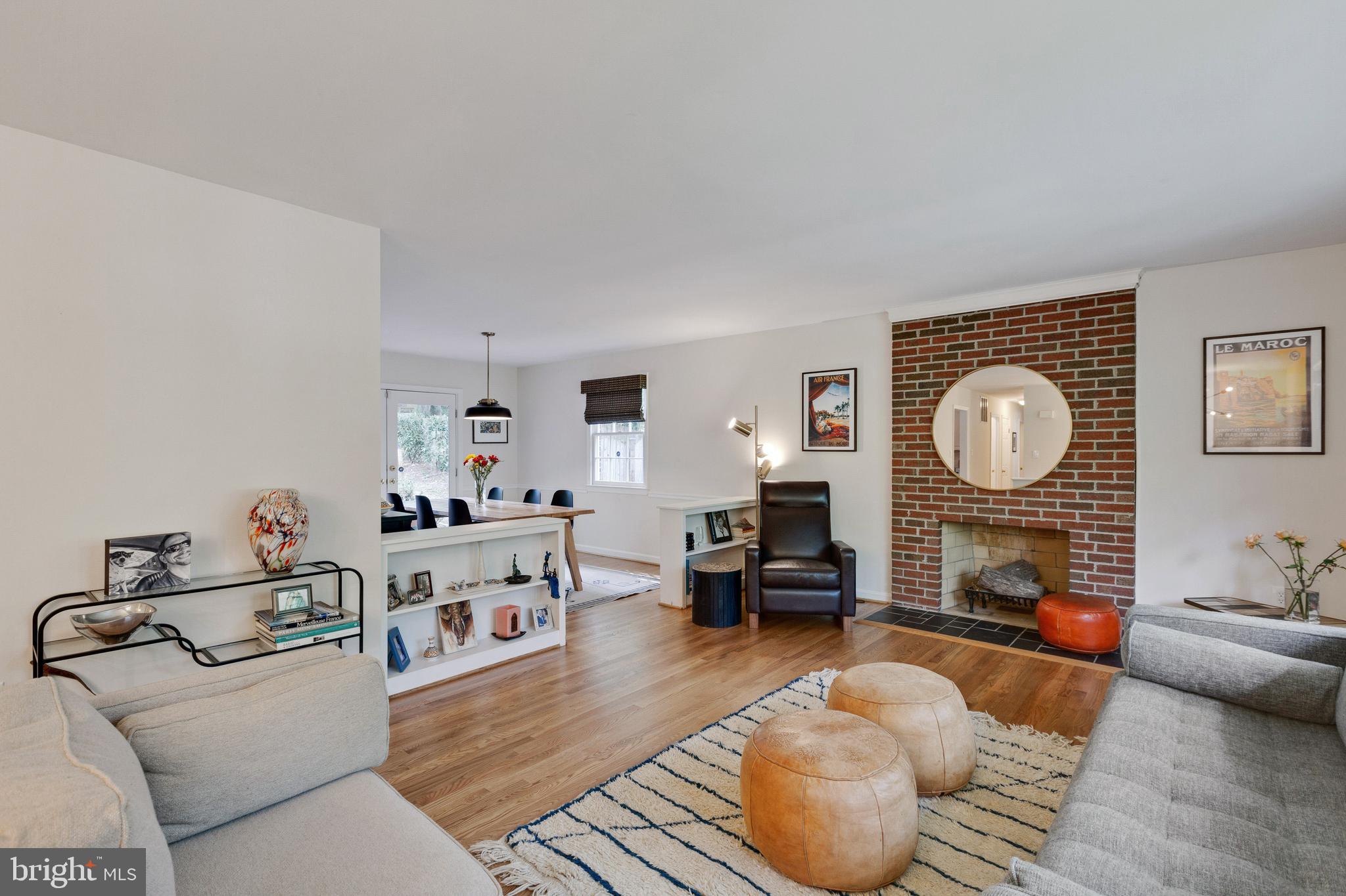 DIVINES CHESTERBROOK - Residential Lease