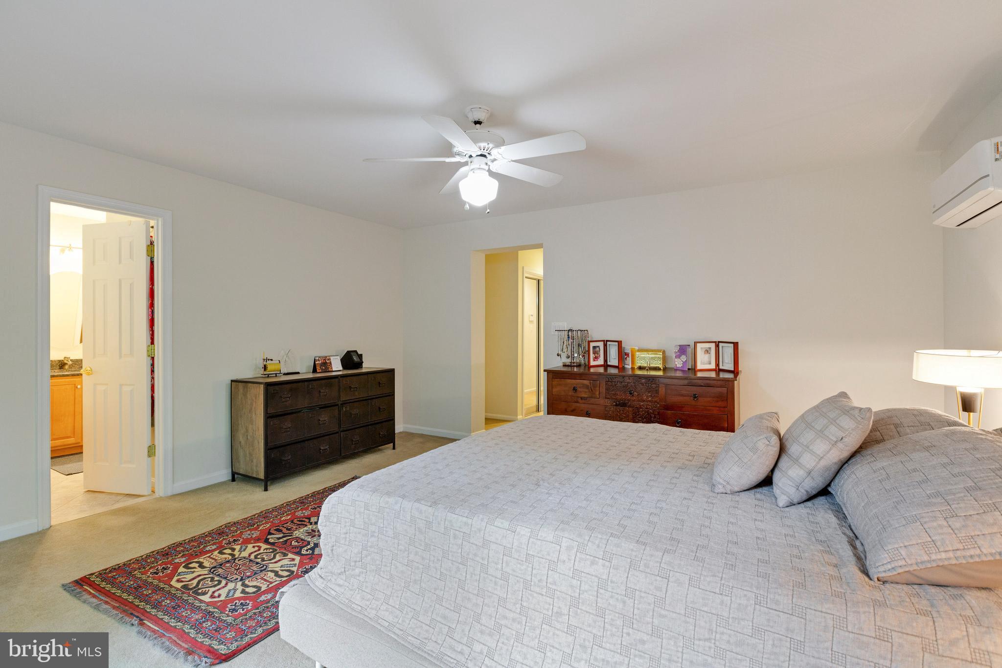 DIVINES CHESTERBROOK - Residential Lease