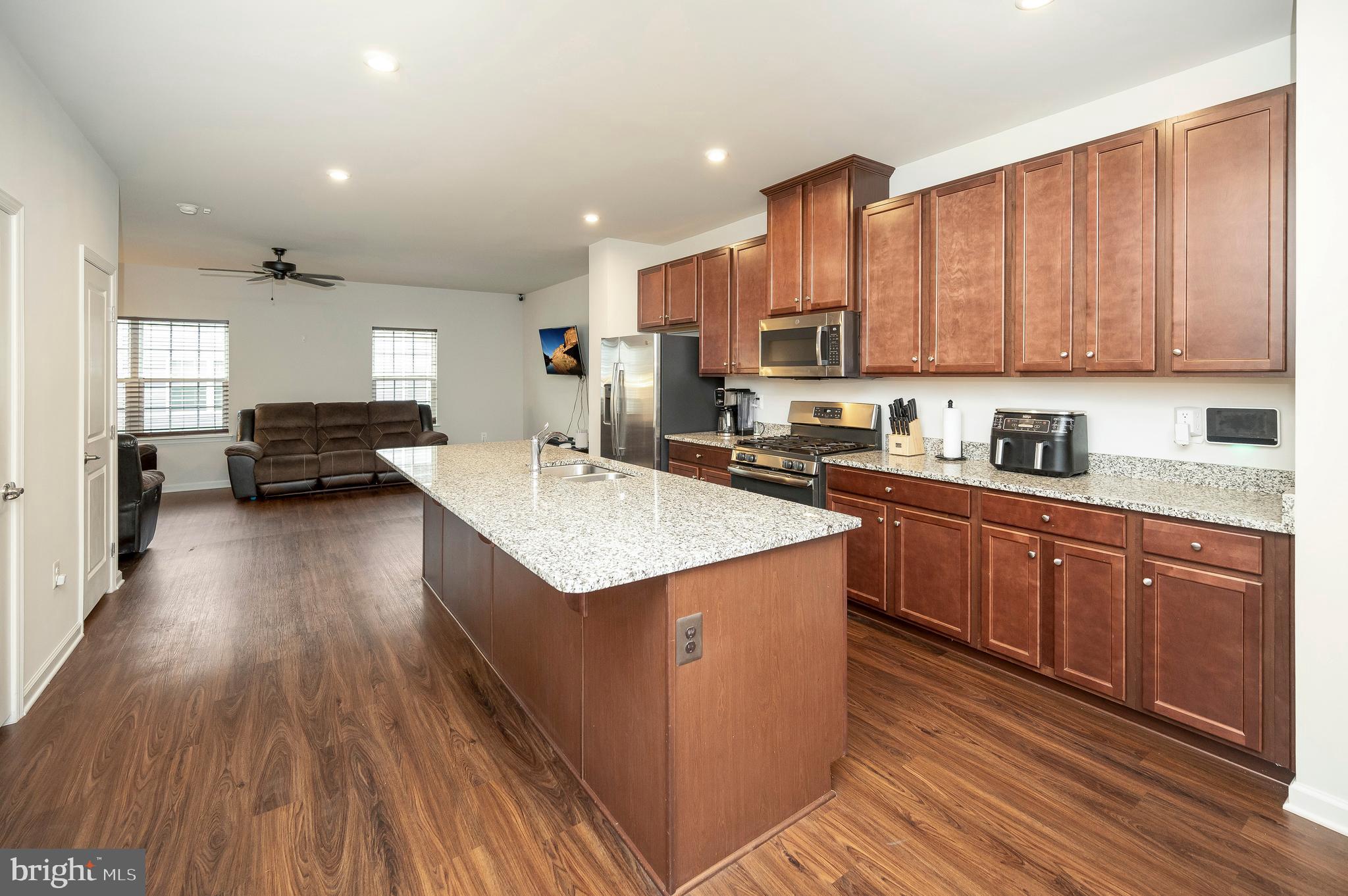 WHEATLAND STATION - Residential