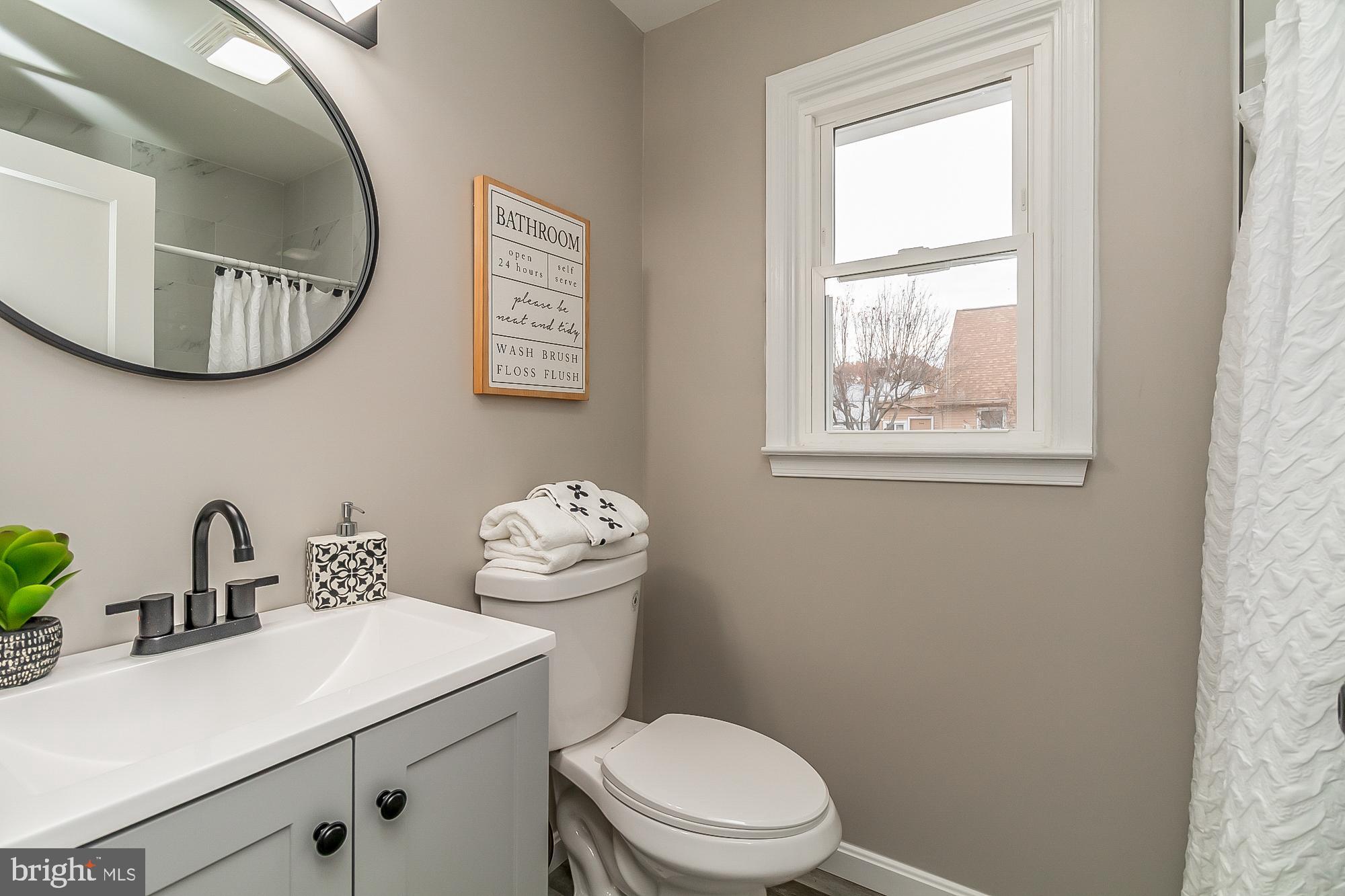 MARLYN MANOR - Residential