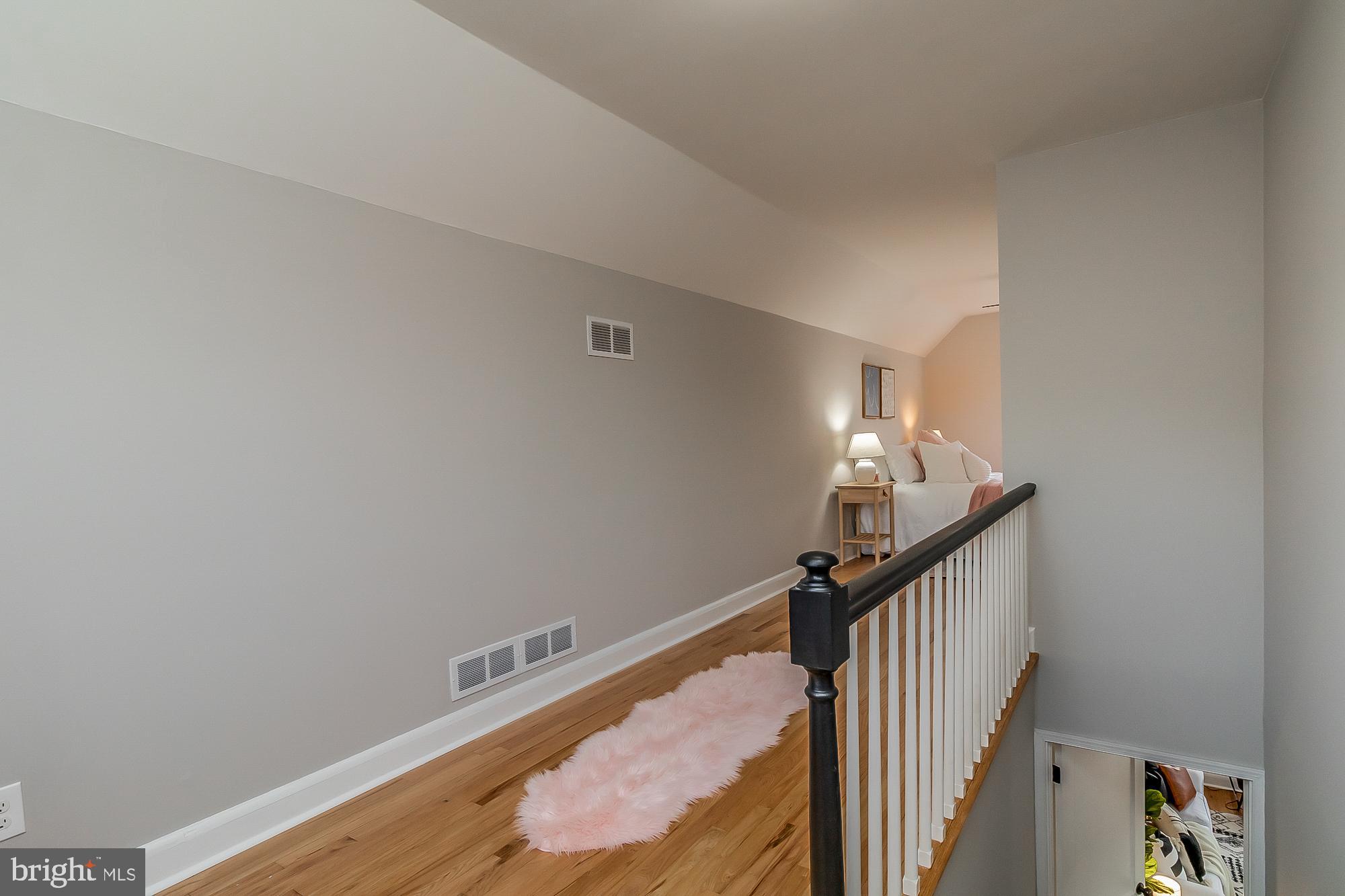 MARLYN MANOR - Residential