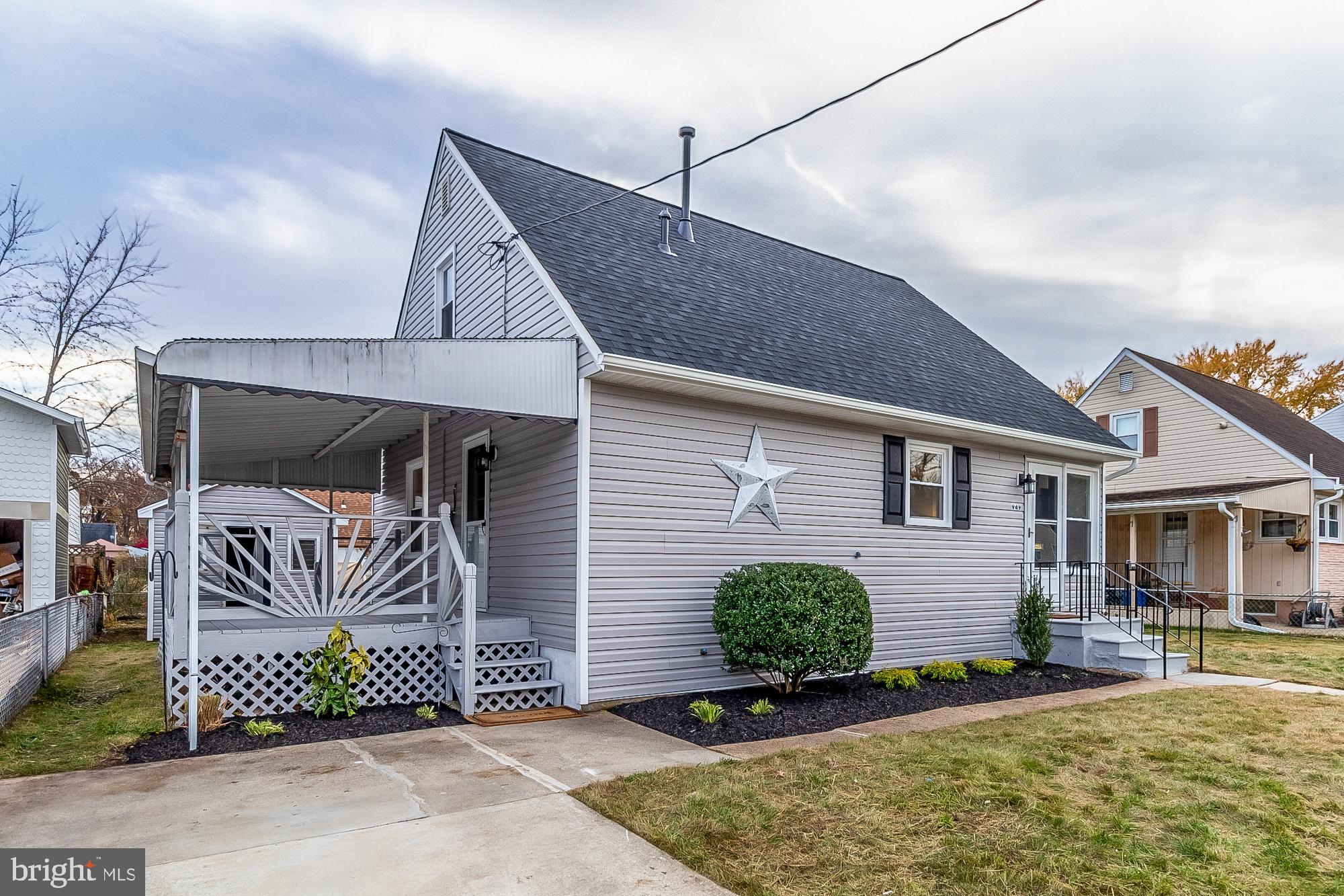 MARLYN MANOR - Residential