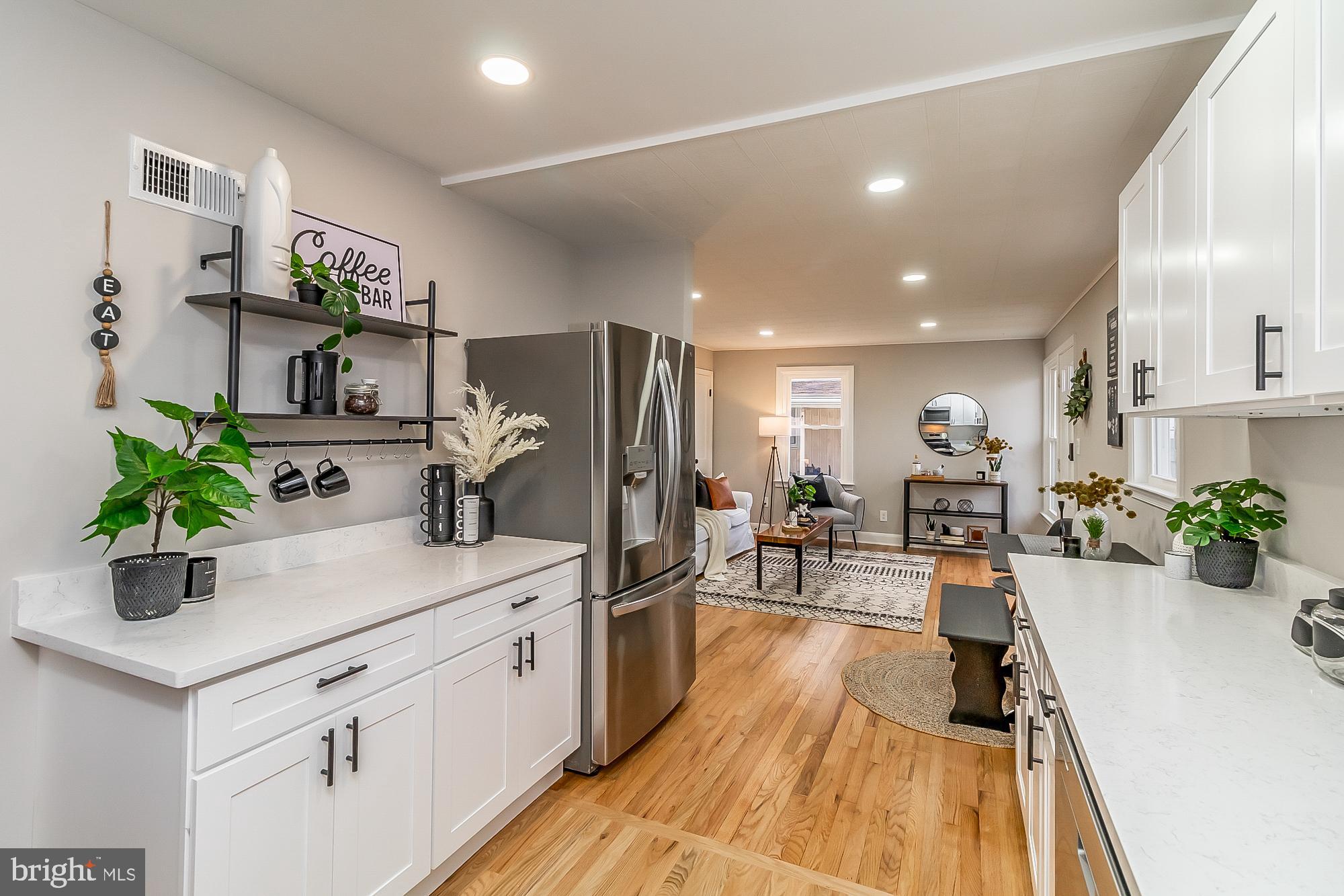 MARLYN MANOR - Residential