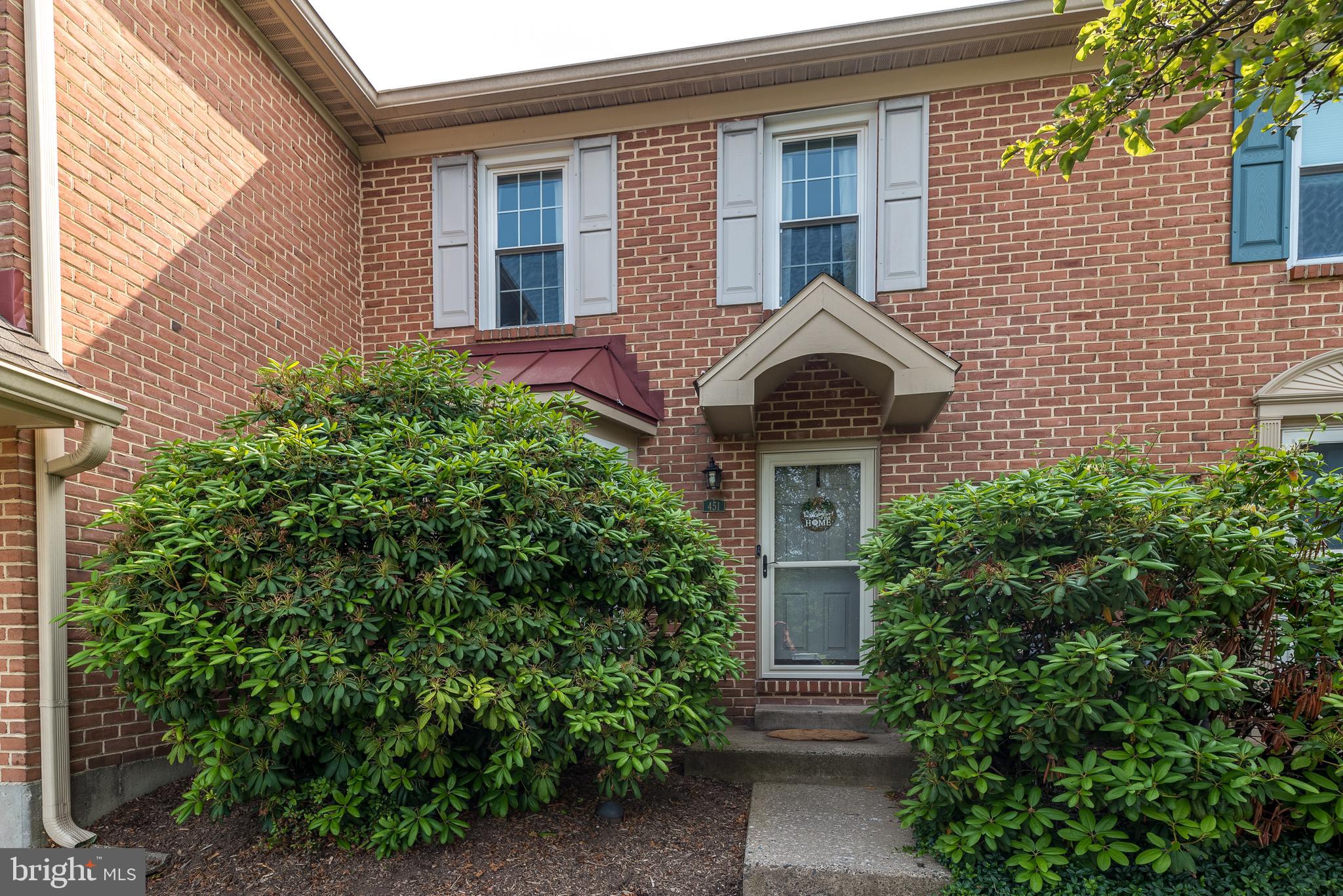 CHARLESTOWNE - Residential