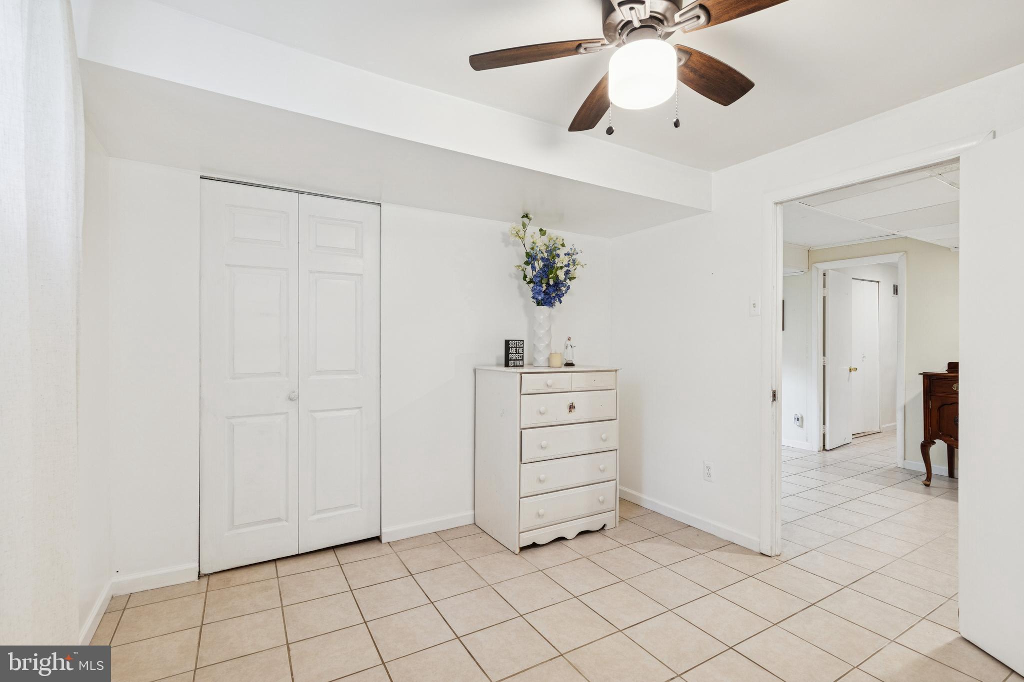 KENSINGTON - Residential