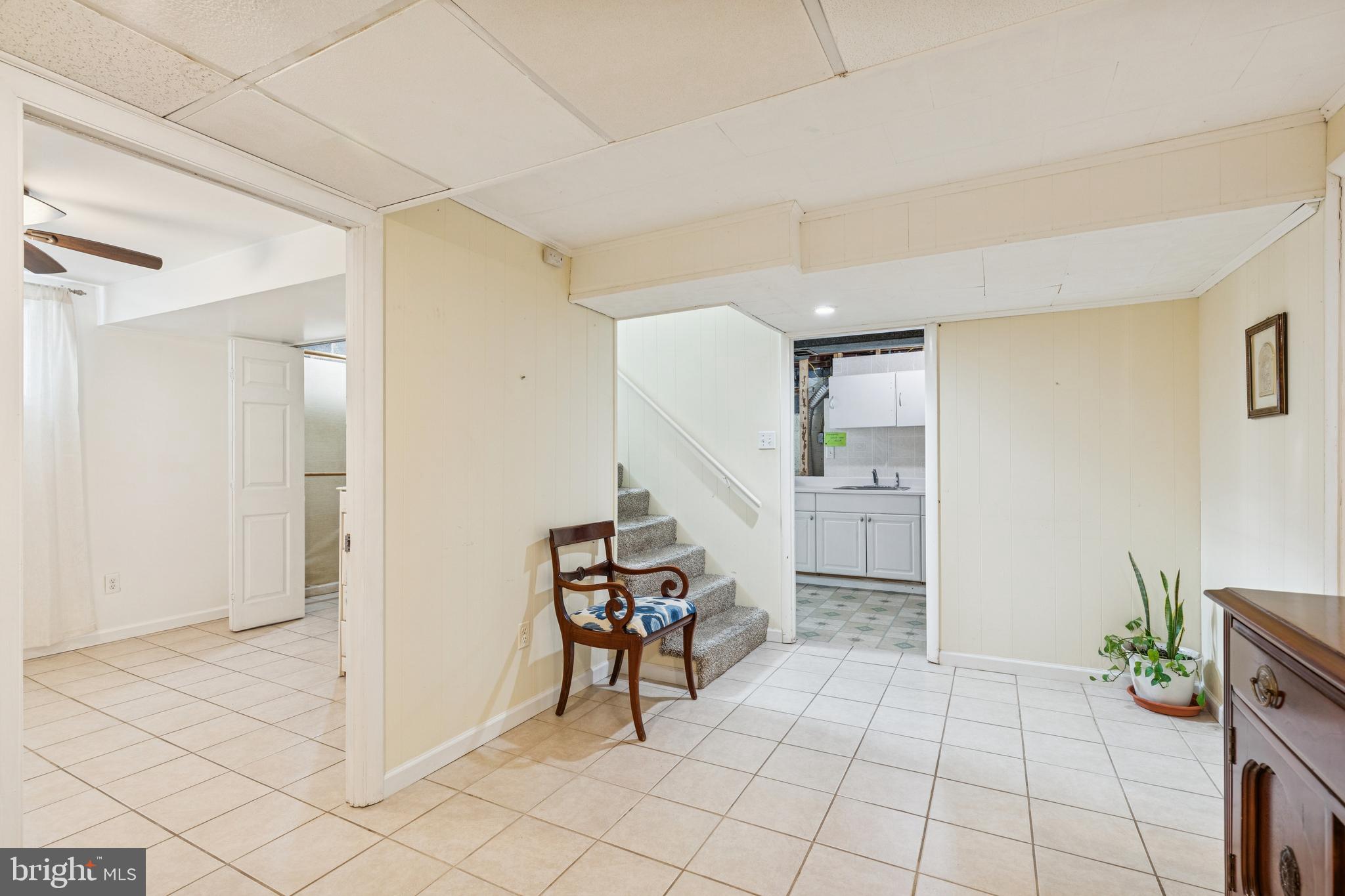 KENSINGTON - Residential