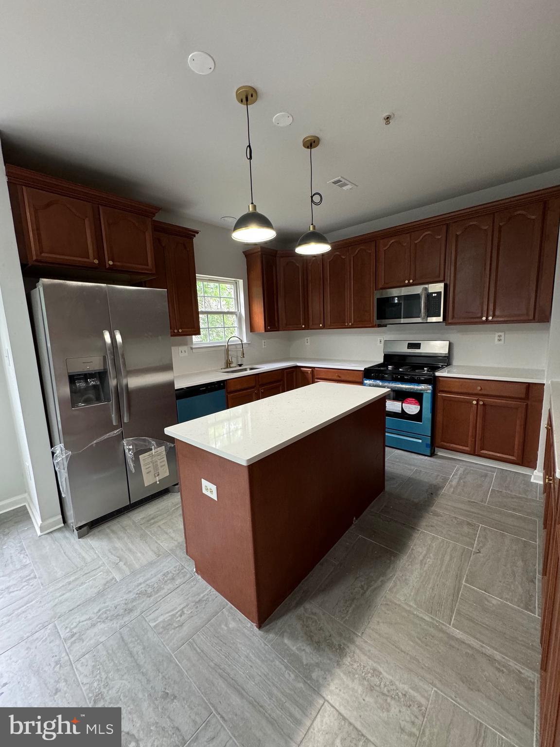 PRESIDENTIAL HEIGHTS - Residential