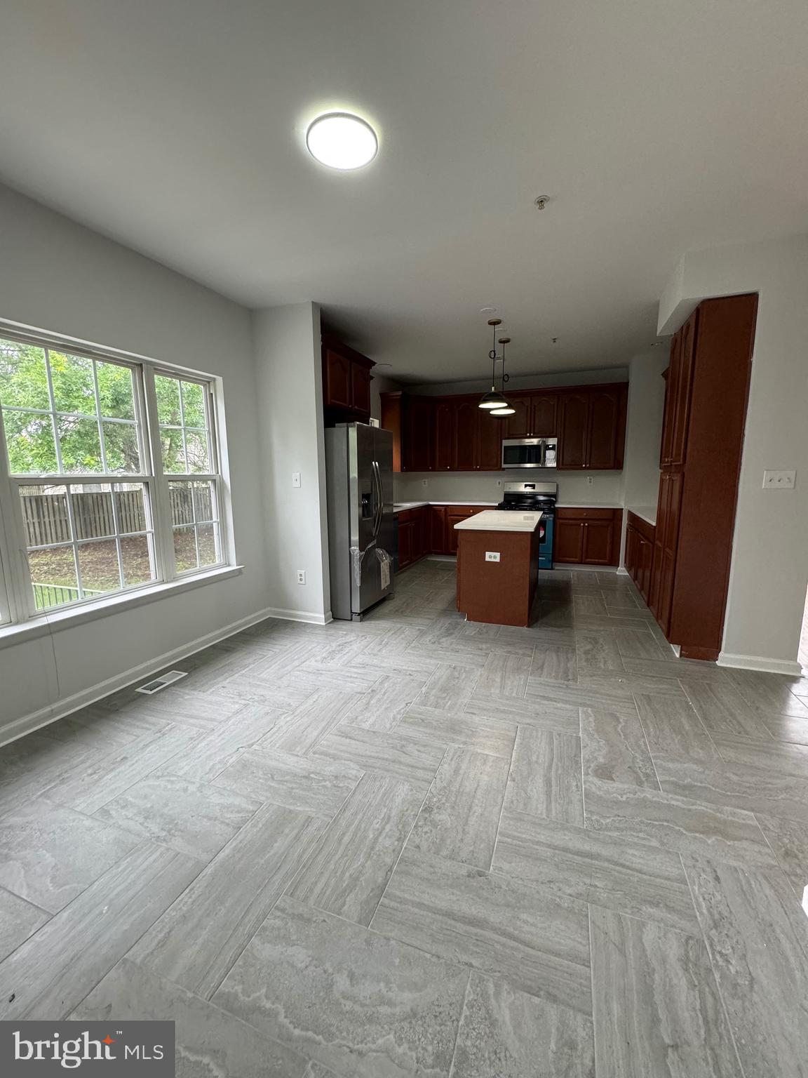 PRESIDENTIAL HEIGHTS - Residential