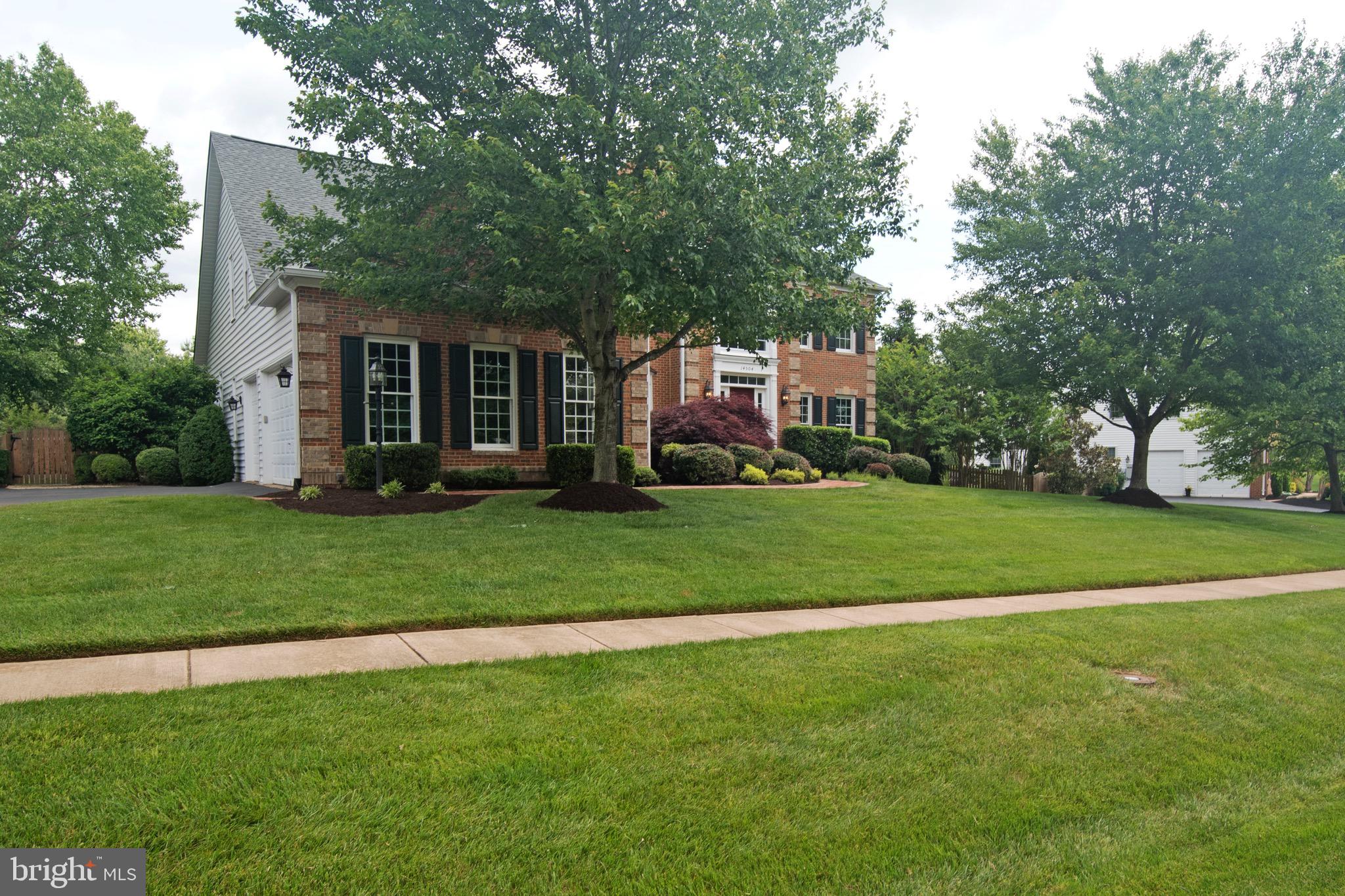 OAK VALLEY - Residential