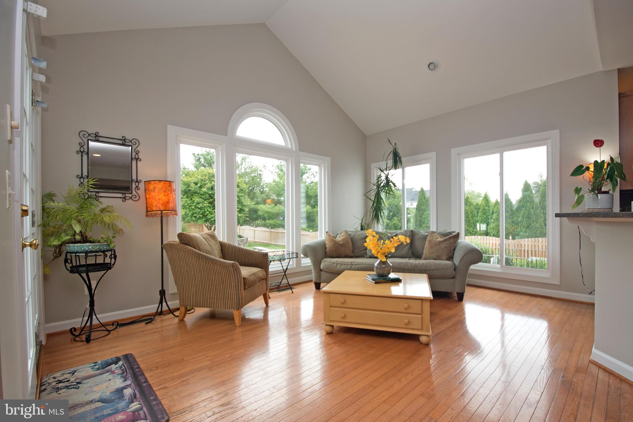 OAK VALLEY - Residential