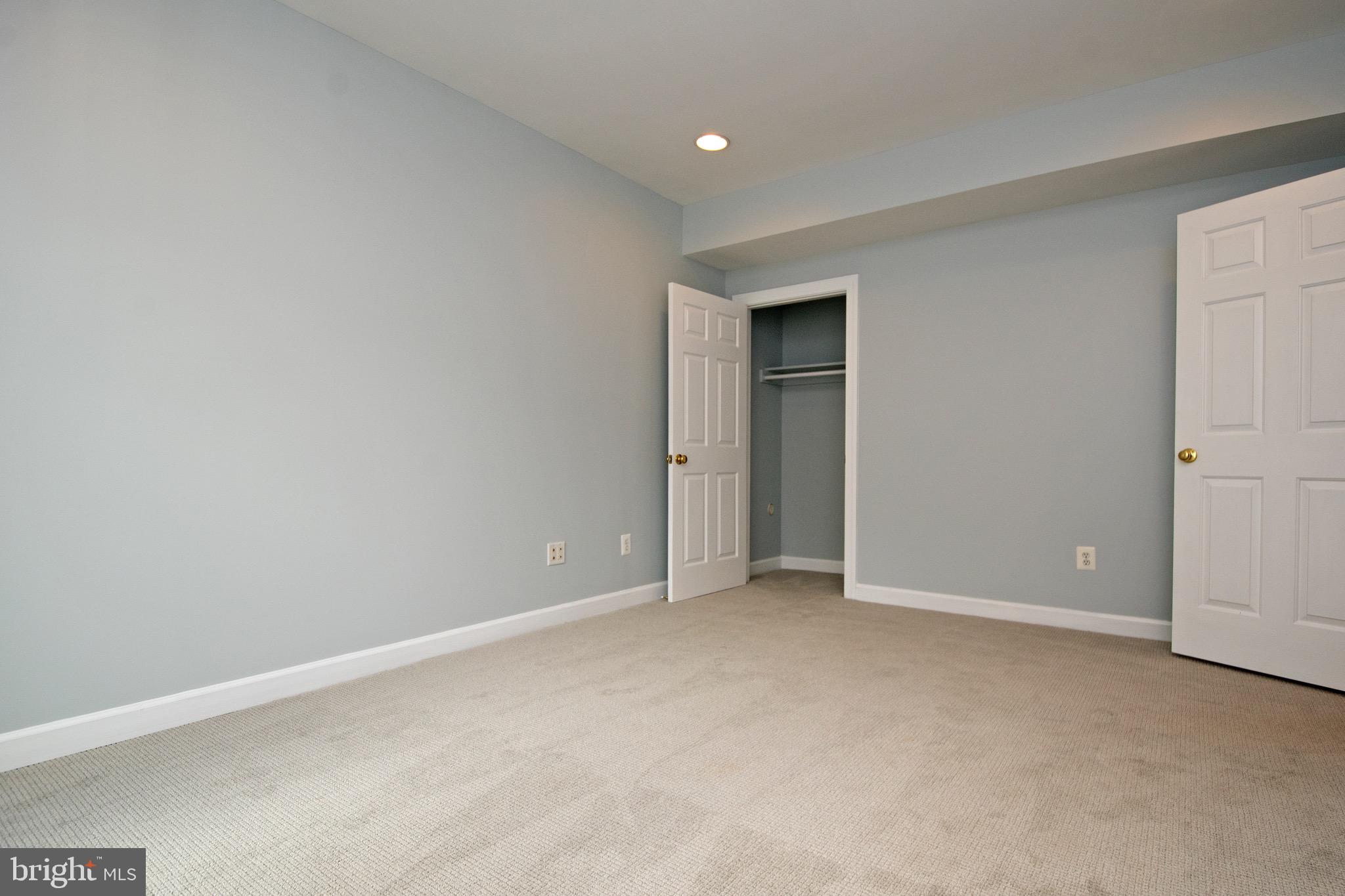 OAK VALLEY - Residential