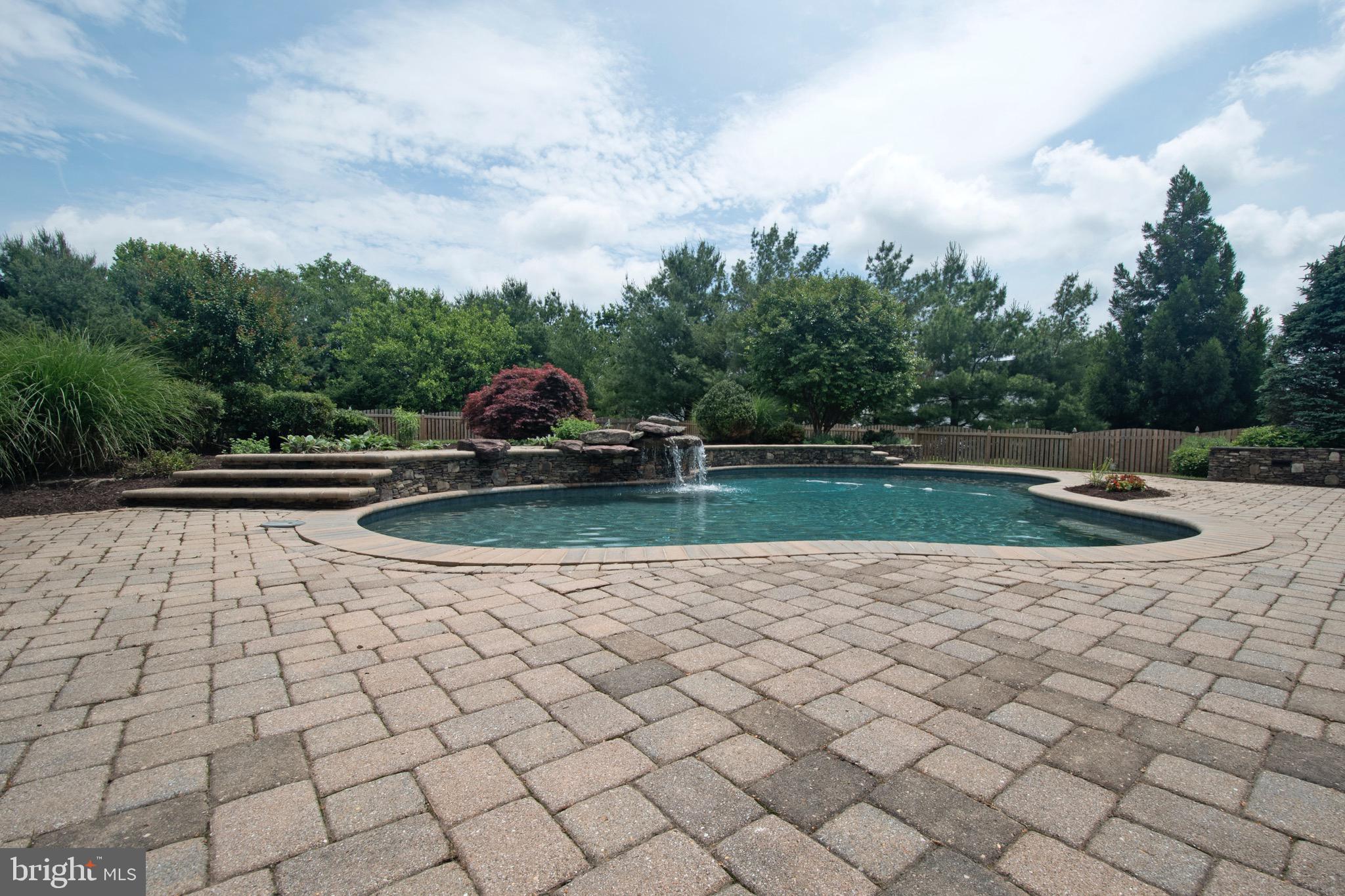 OAK VALLEY - Residential